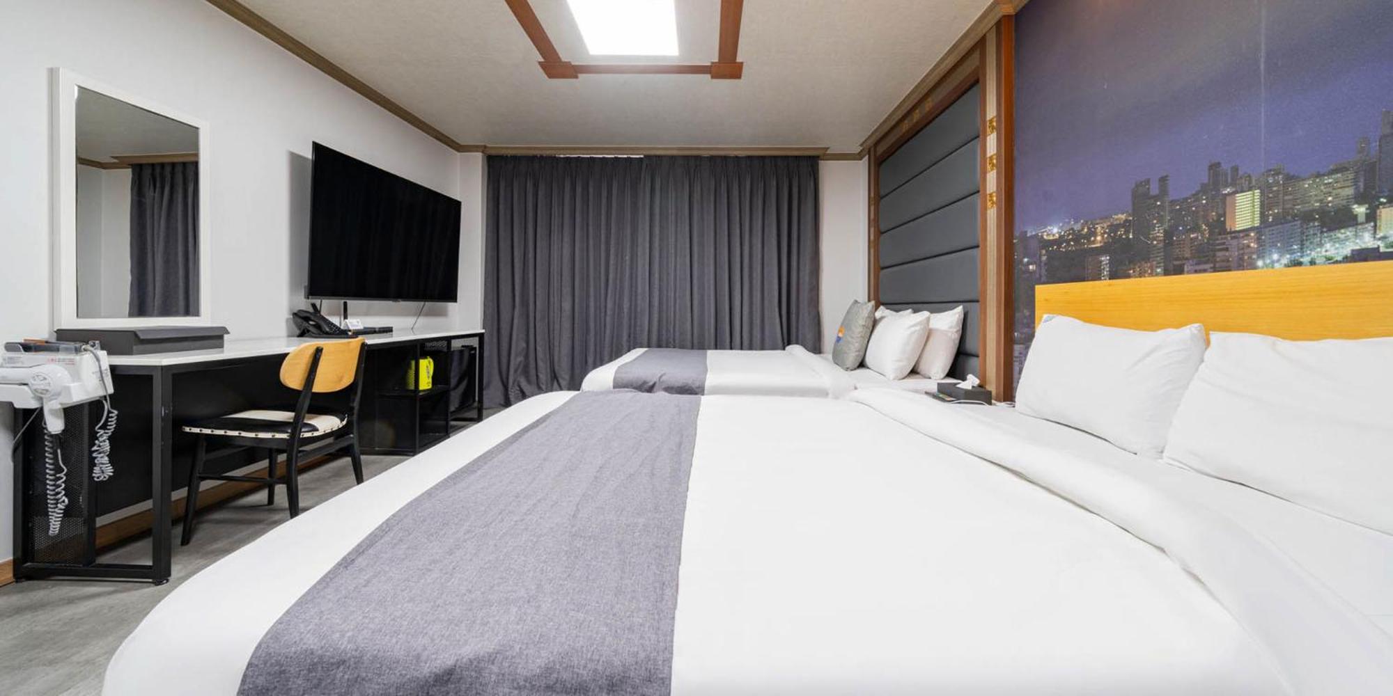 Premium Double Twin room