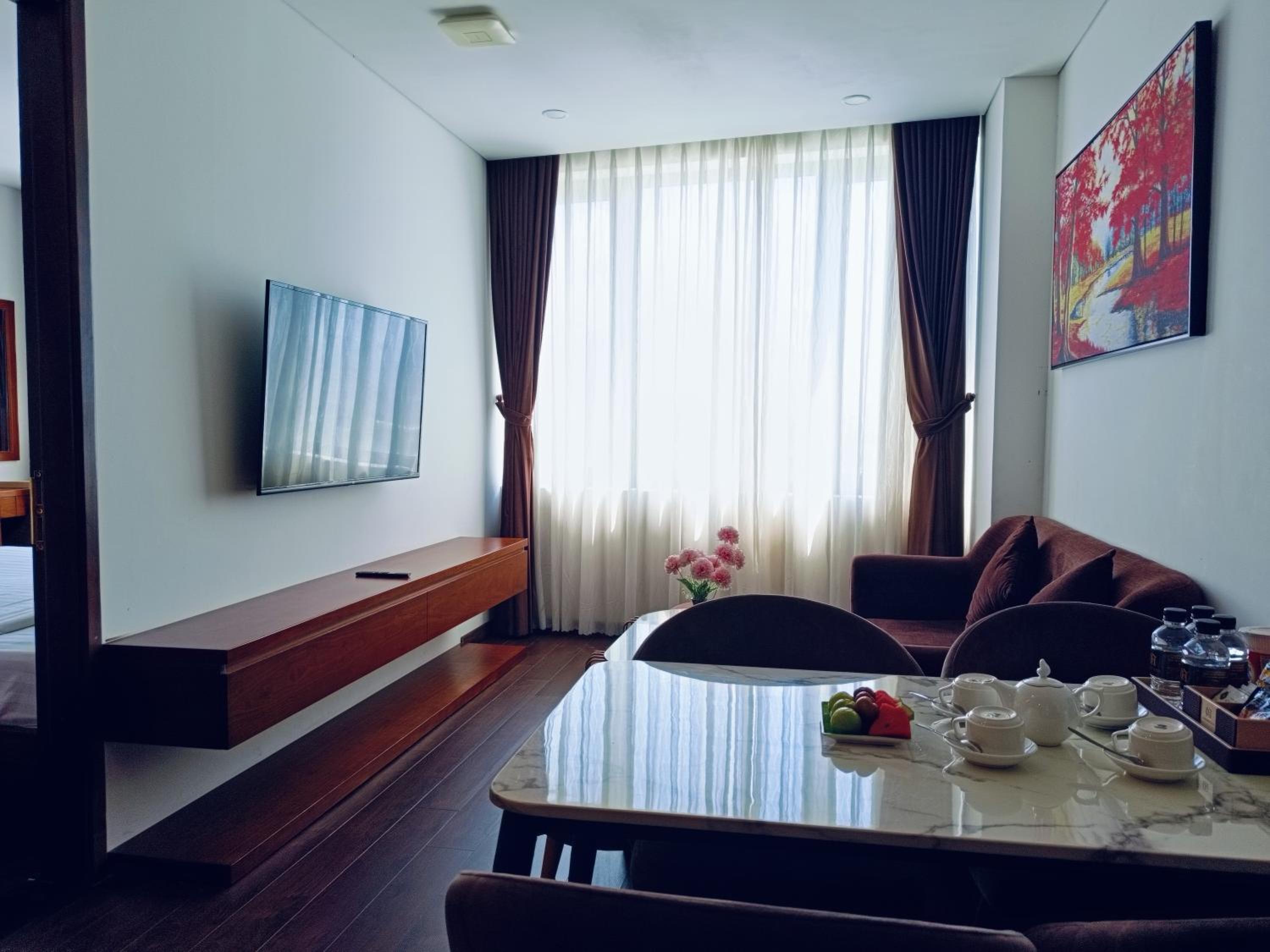 Two-Bedroom Suite