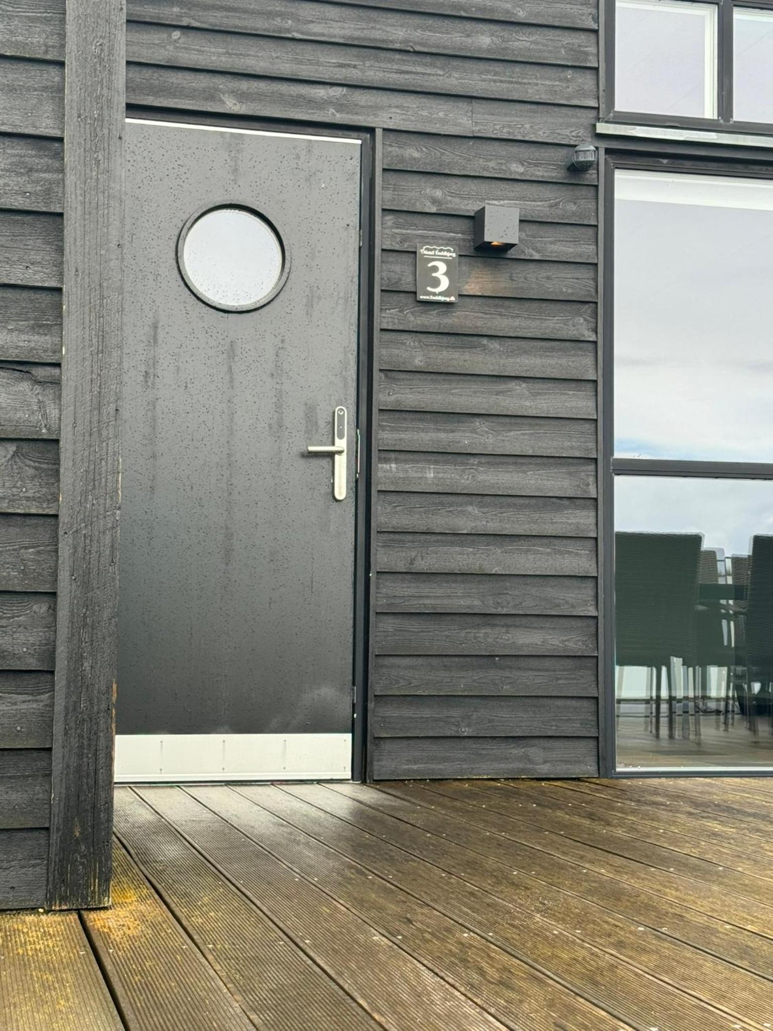 Three-Bedroom Superior Apartment