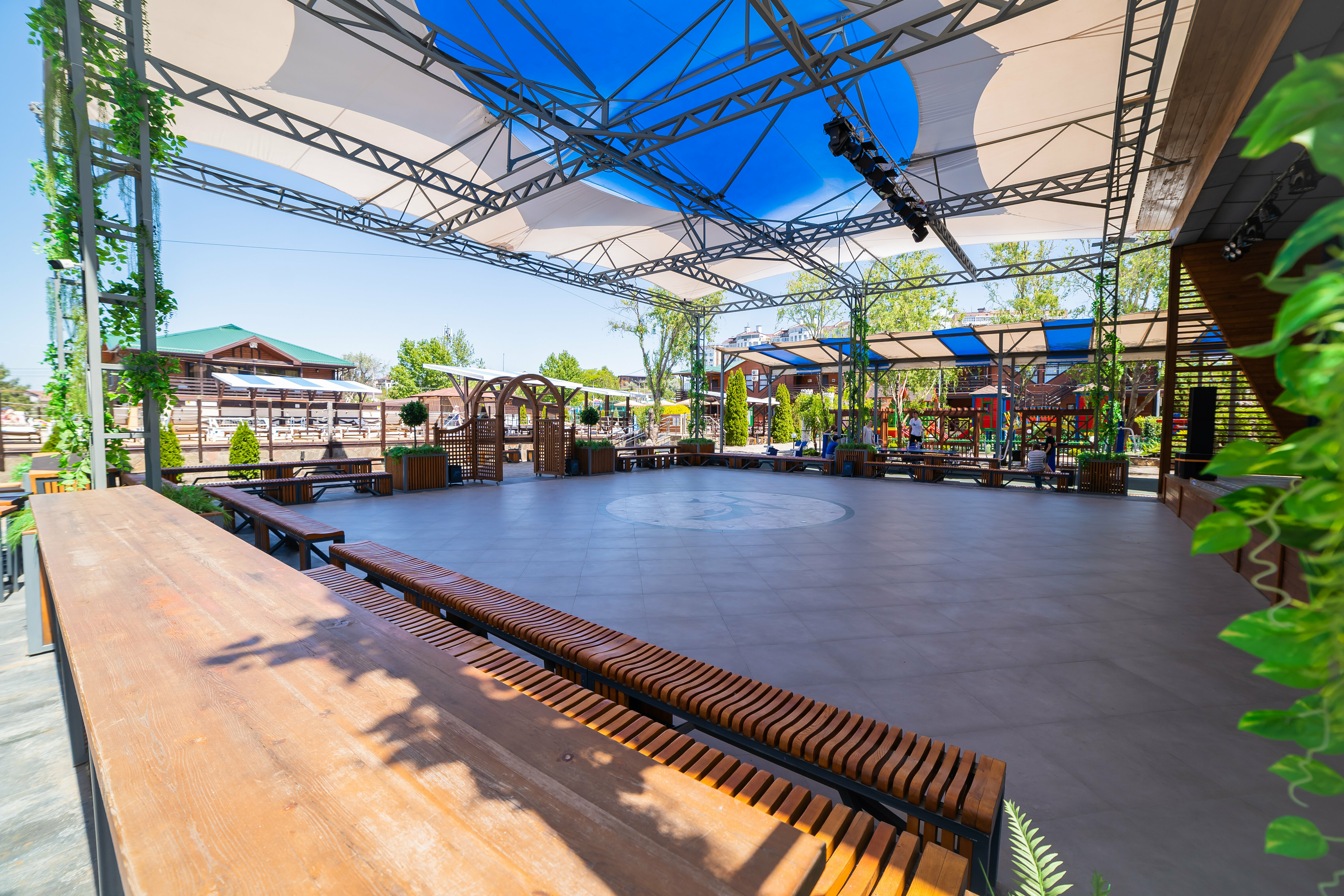 4-х местный номер (деревянный коттедж)