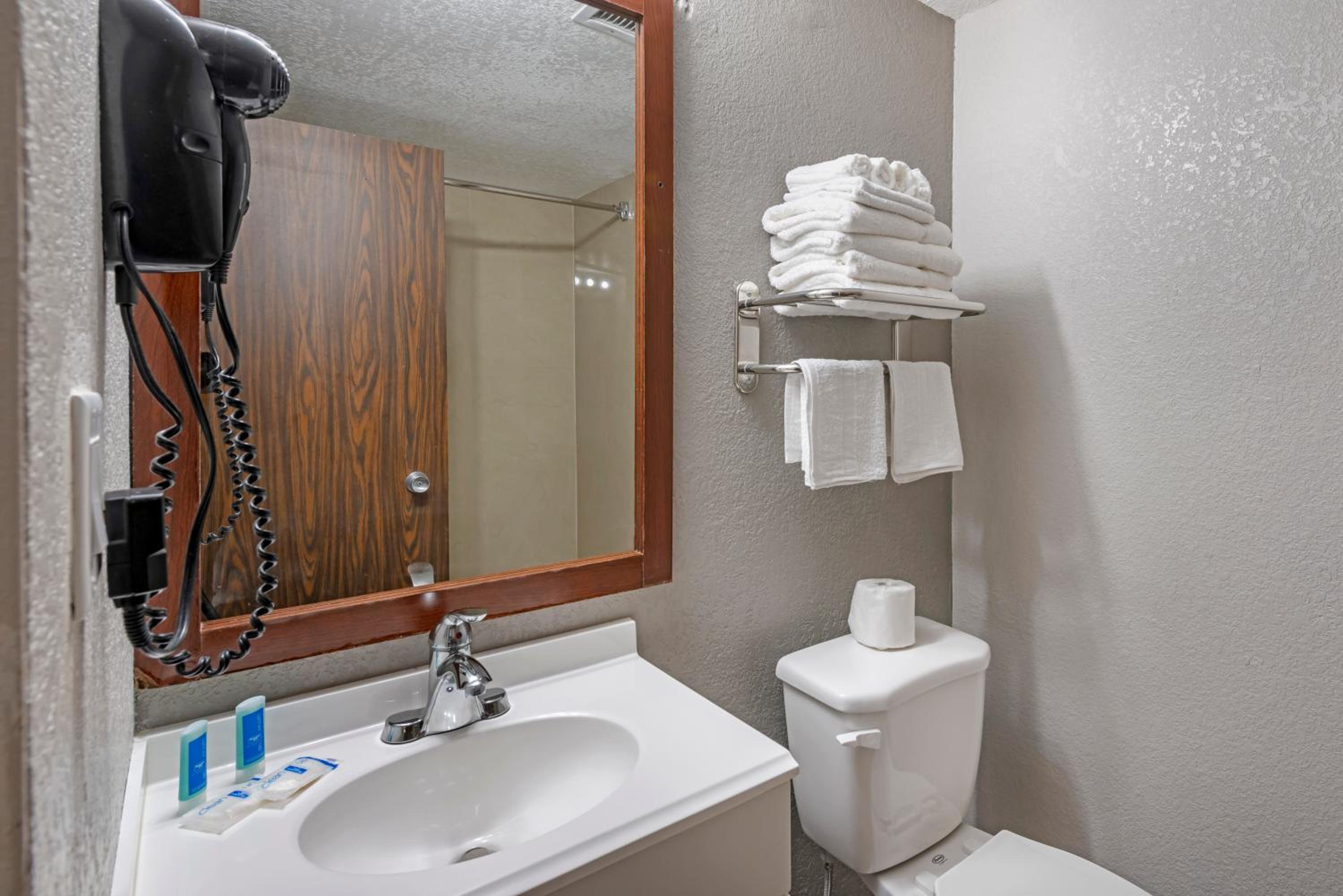 King Room - Non-Smoking