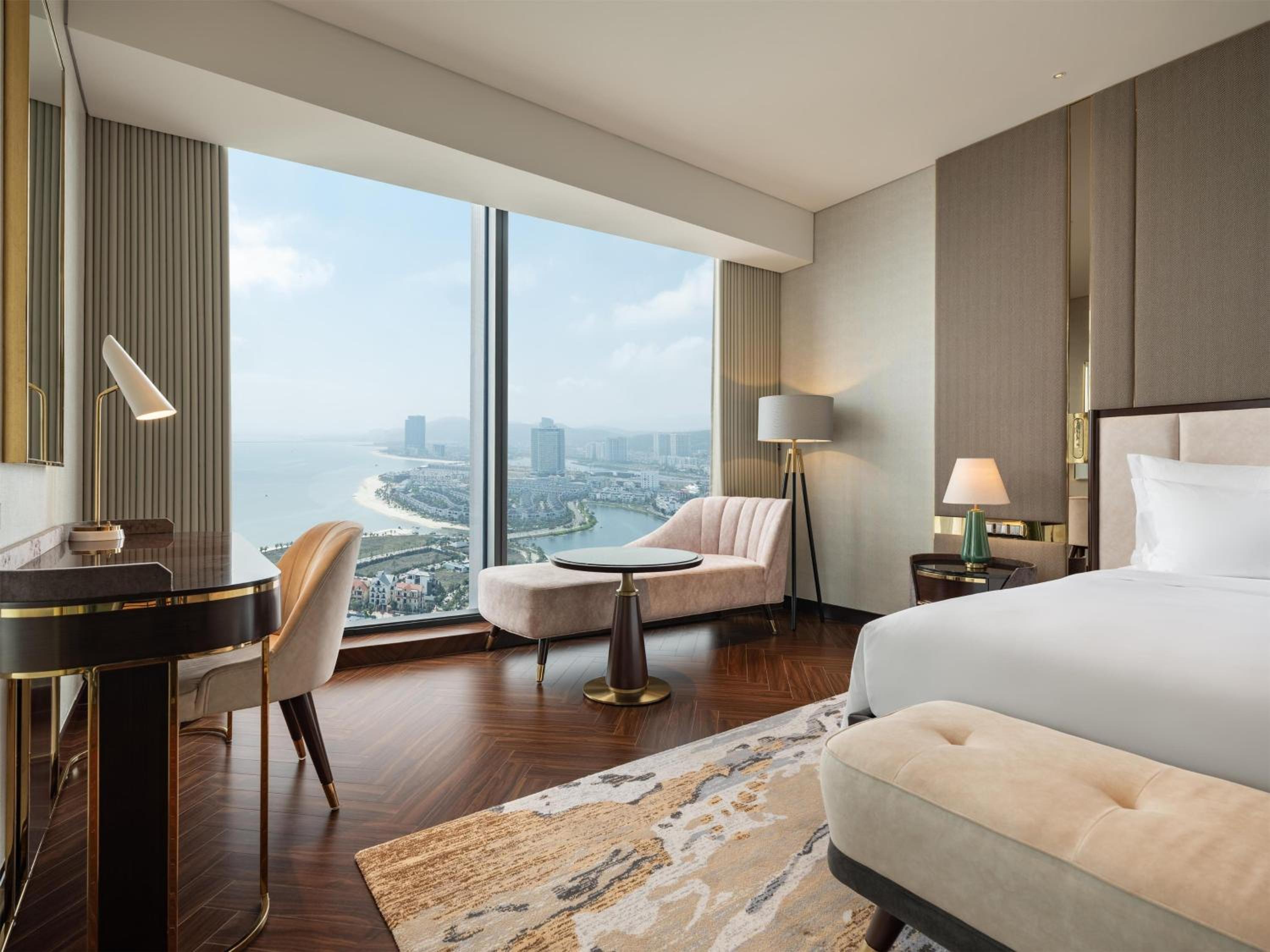 Executive Room with Bay View