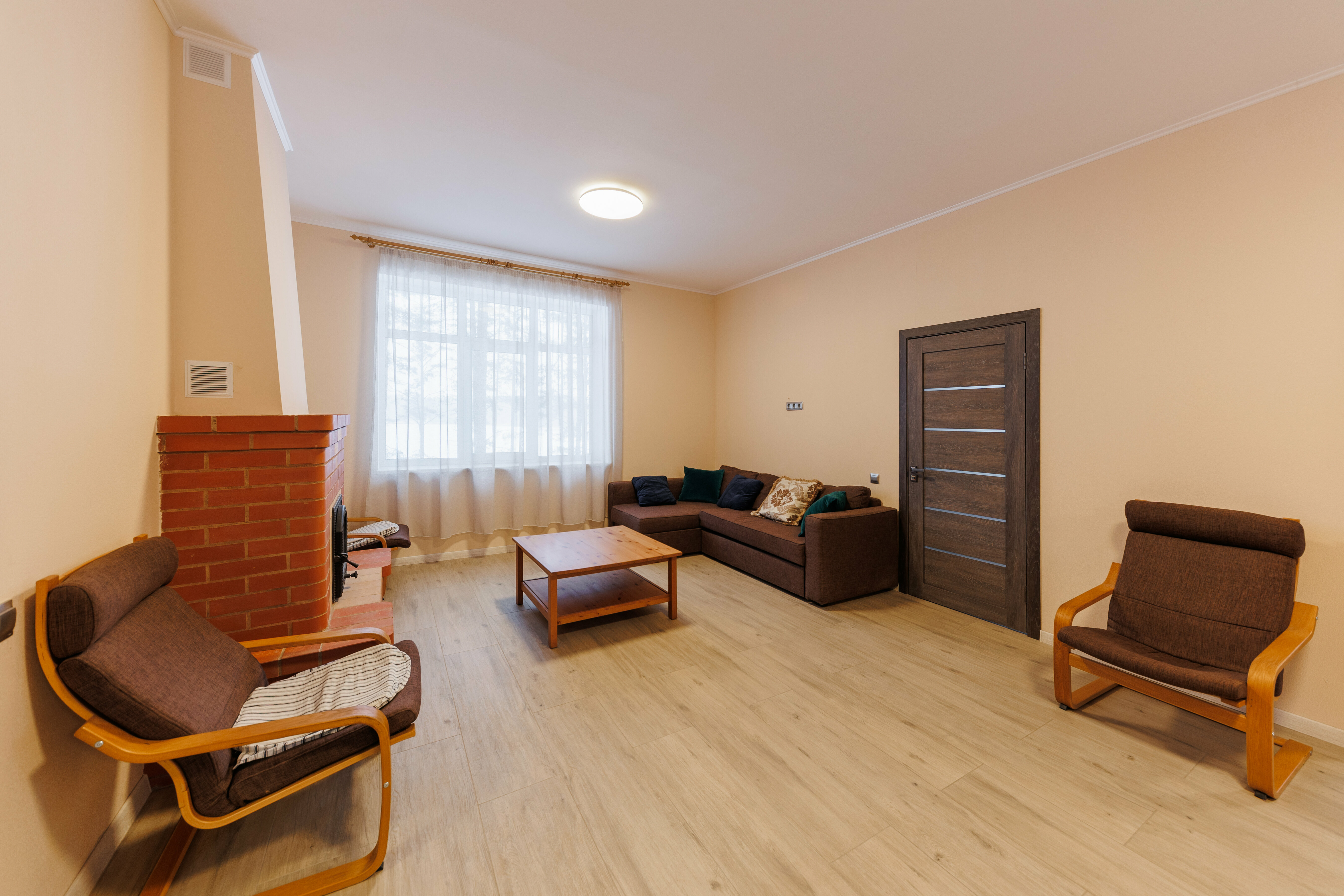 Коттедж с видом на озеро