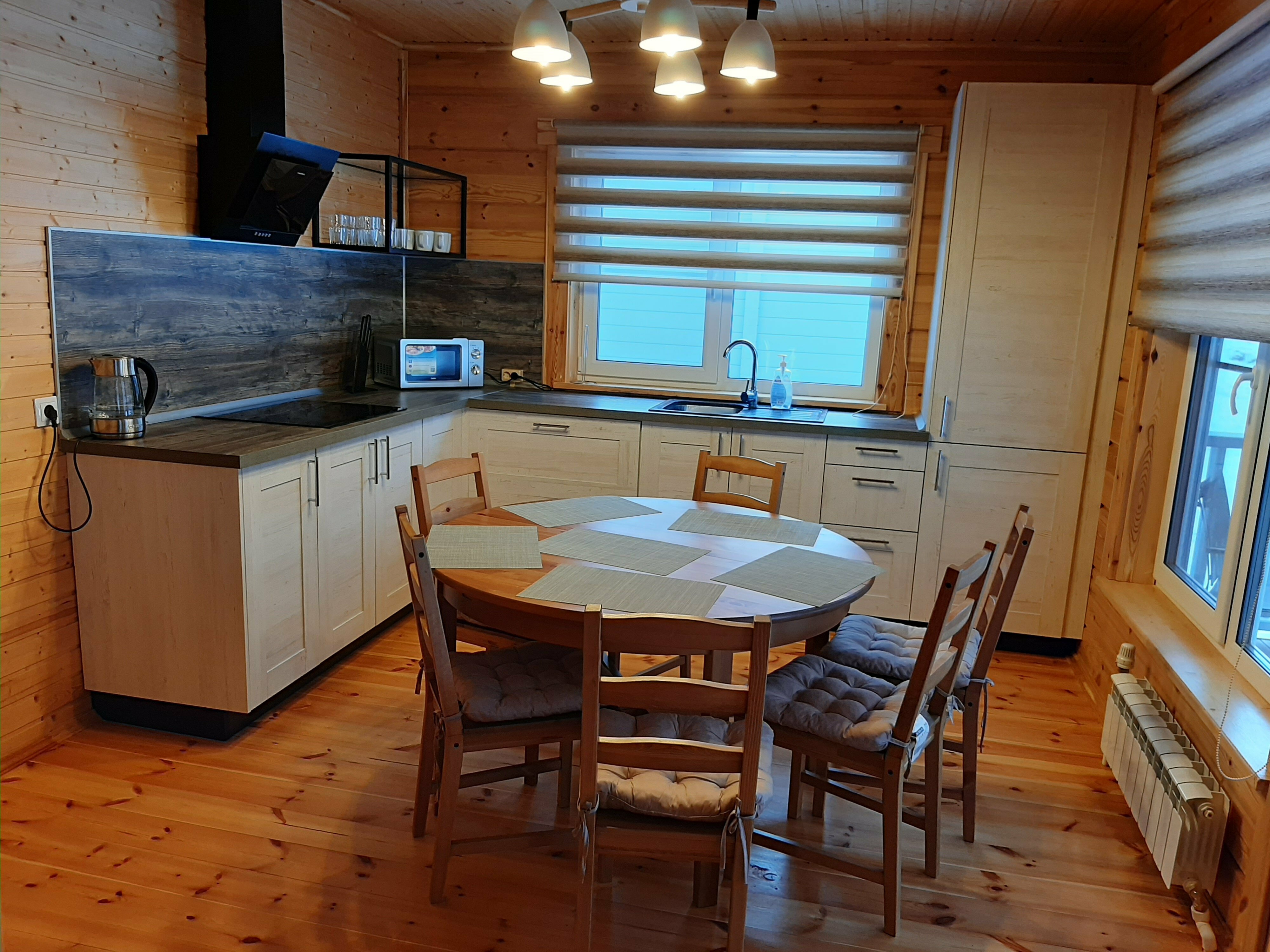 Коттедж с видом на лес