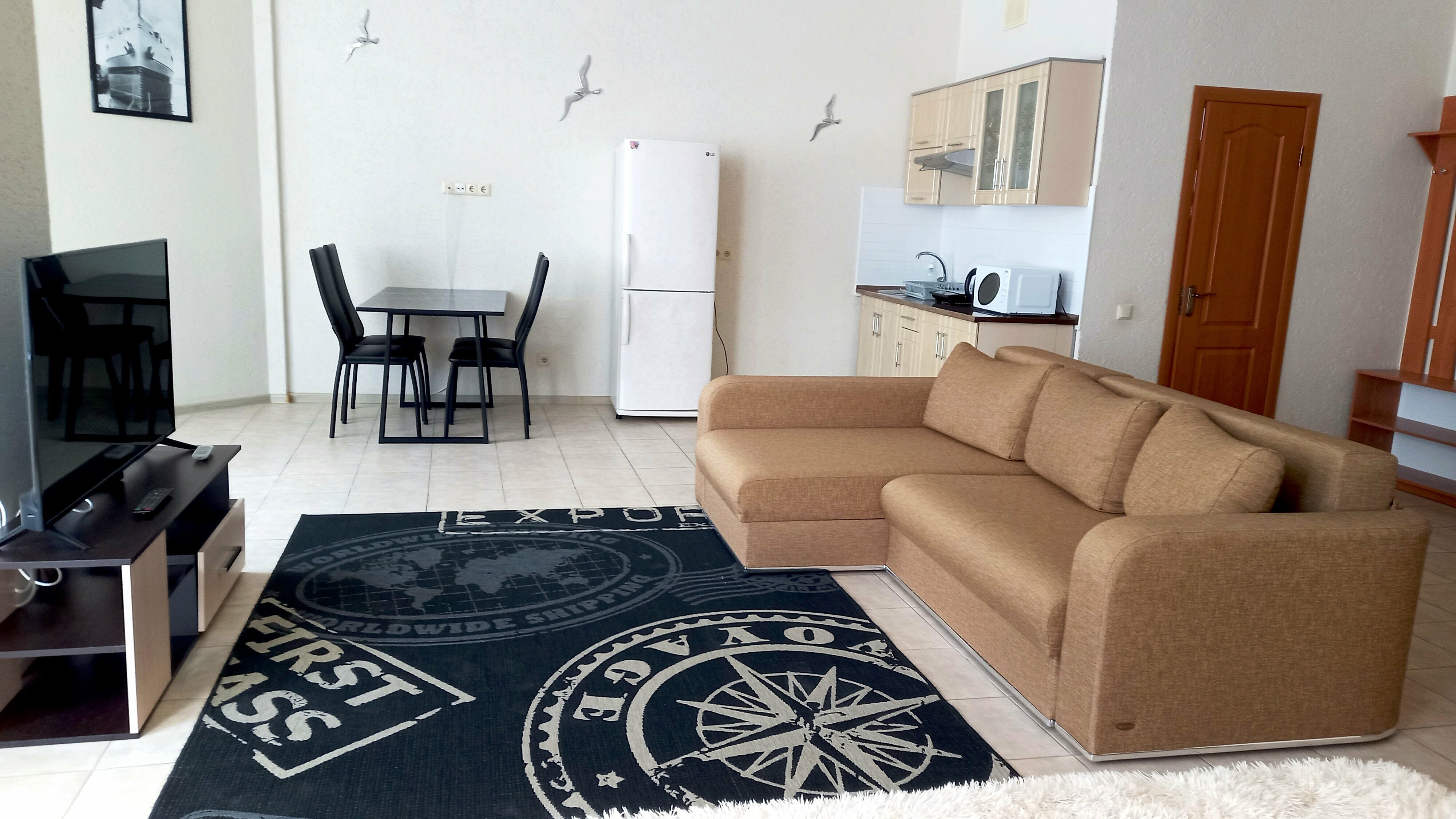 Апартаменты с балконом