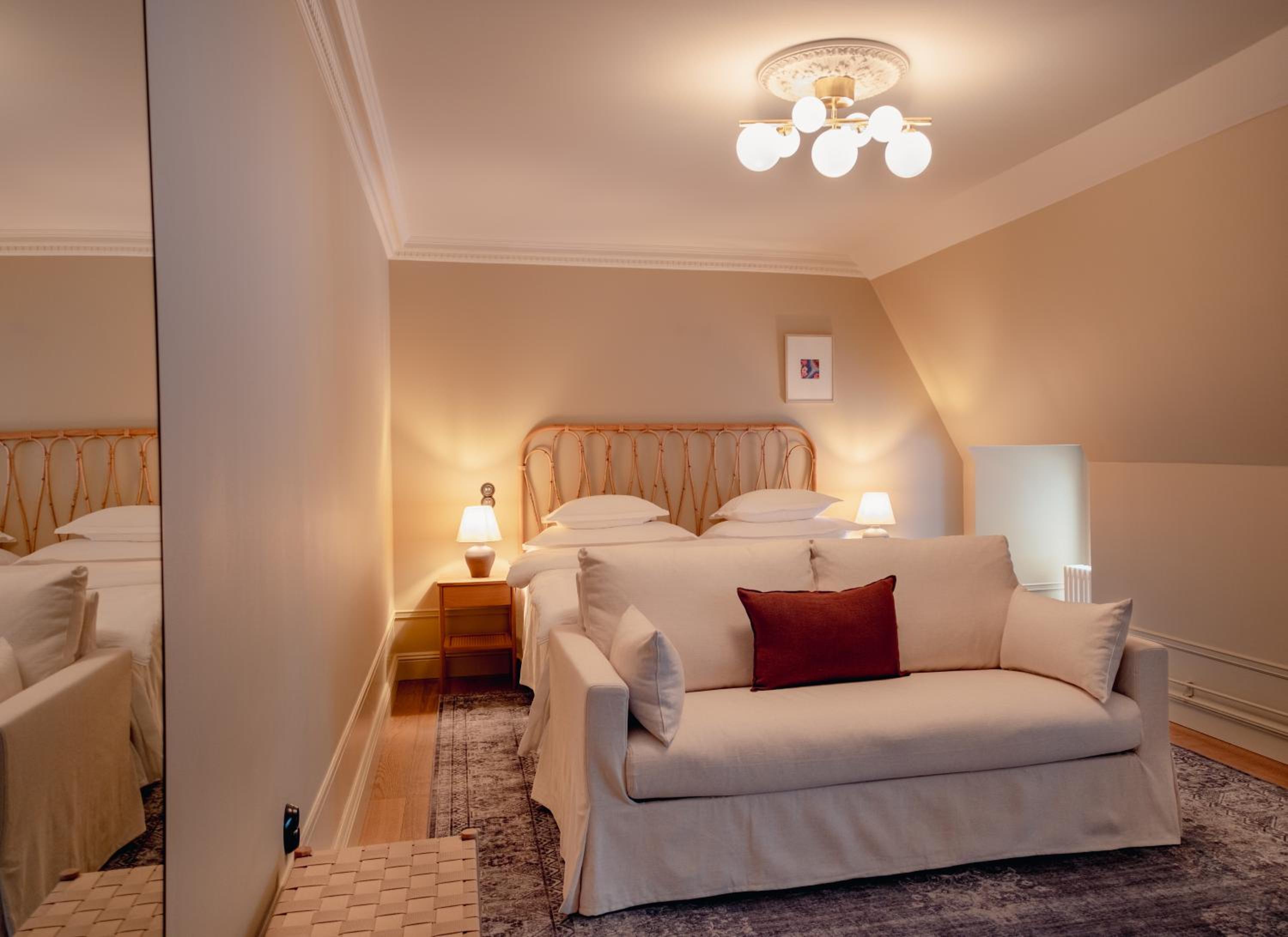 Deluxe Double or Twin Room