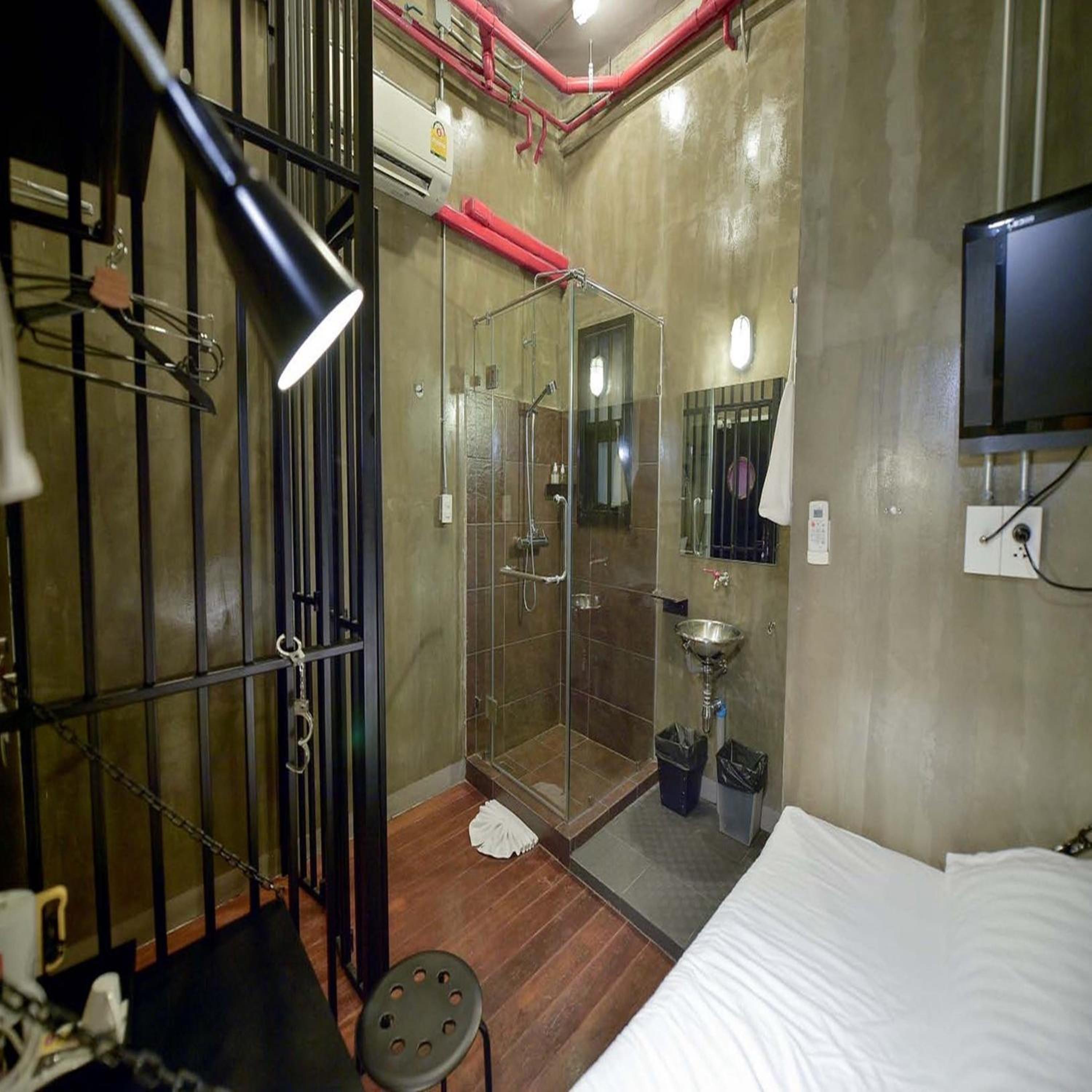 Deluxe Single Room