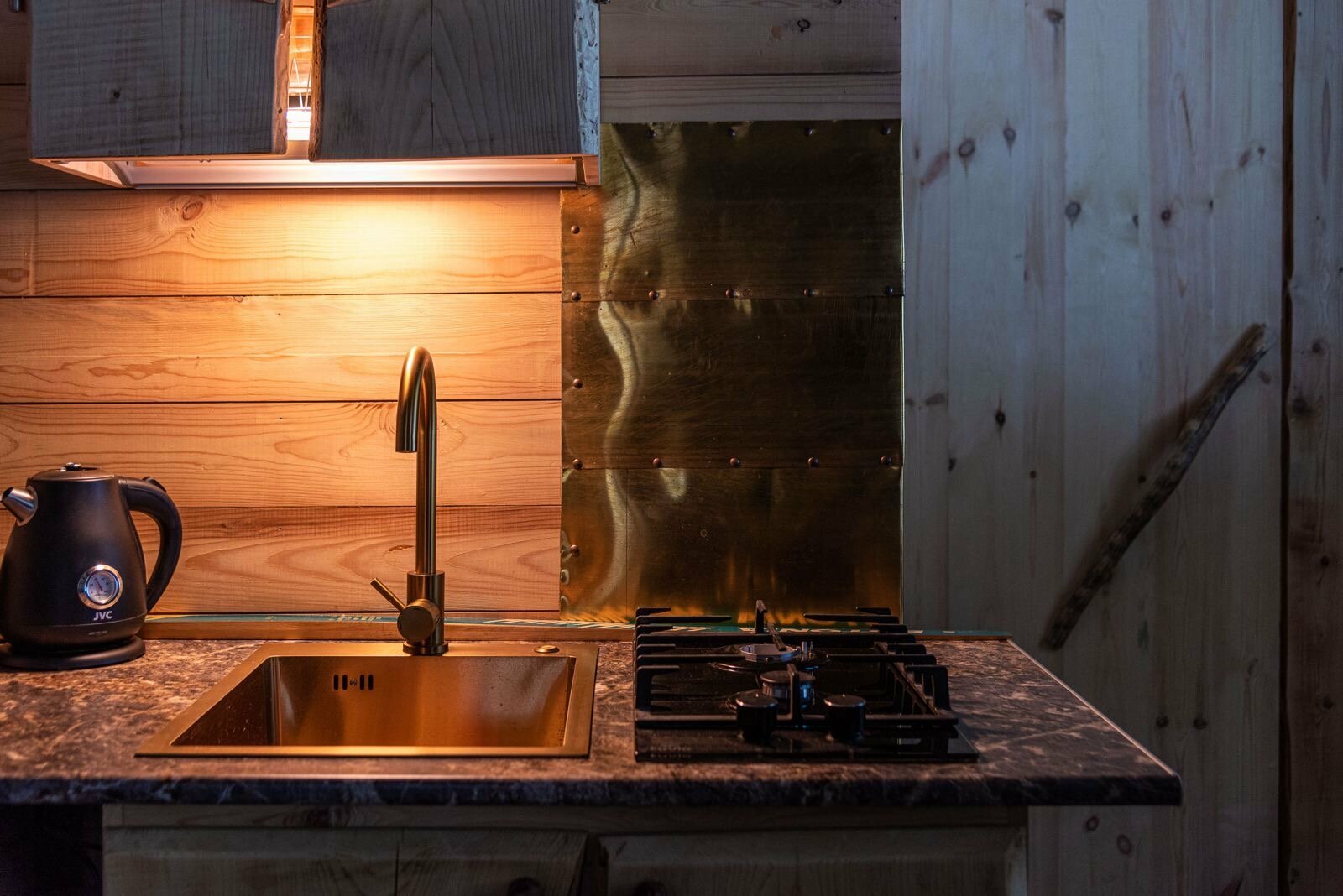 Дом с камином