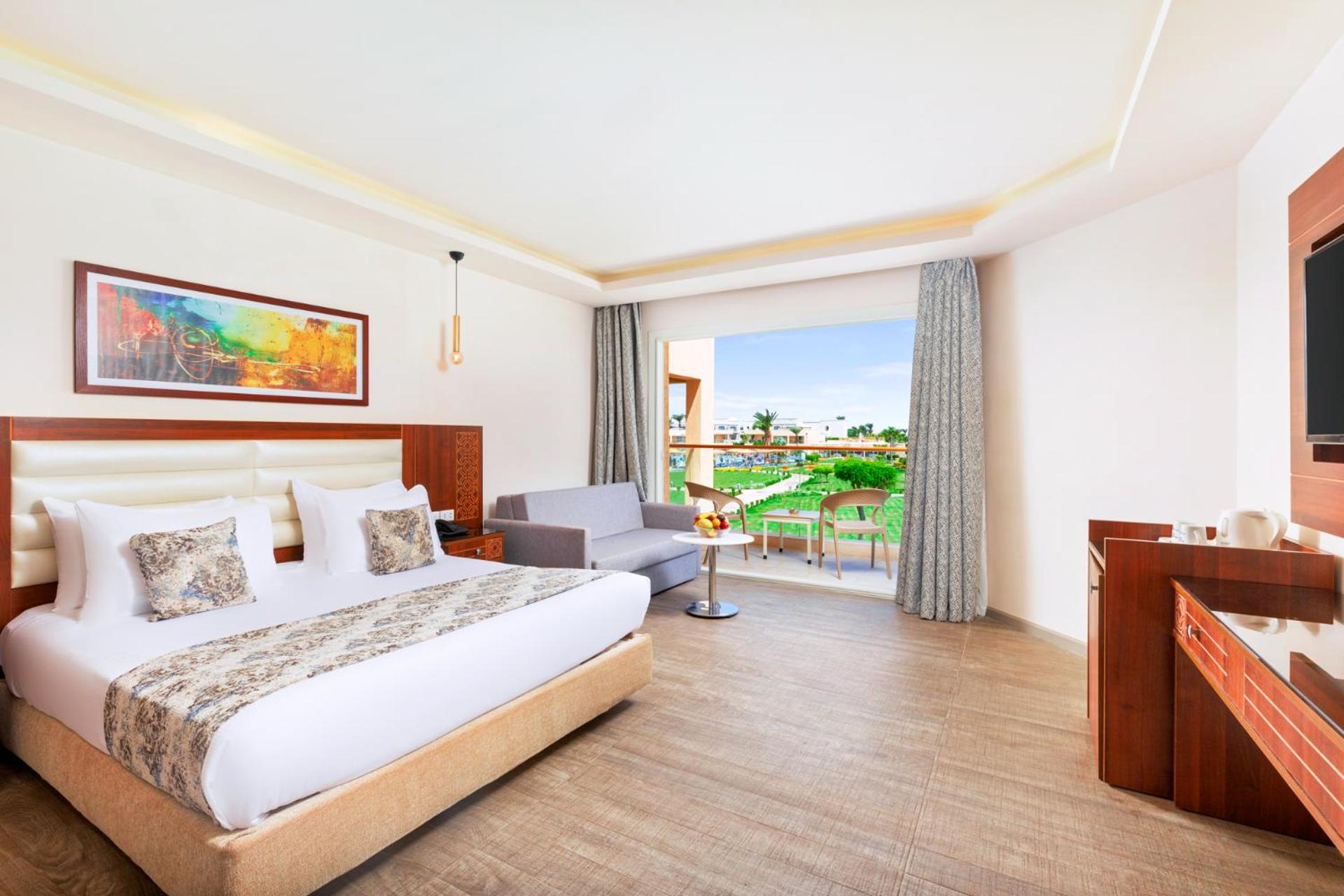 Deluxe Double or Twin Room with Sea View