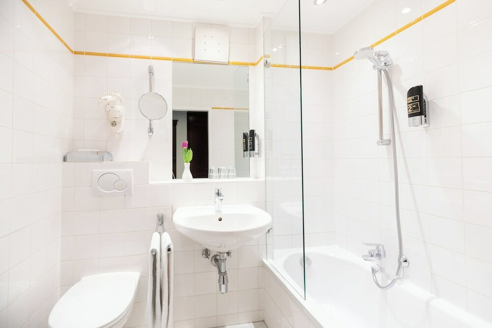 Standard Room, 1 Double Bed, Balcony