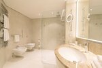 Room (Courtyard) в Grand Elysee Hamburg