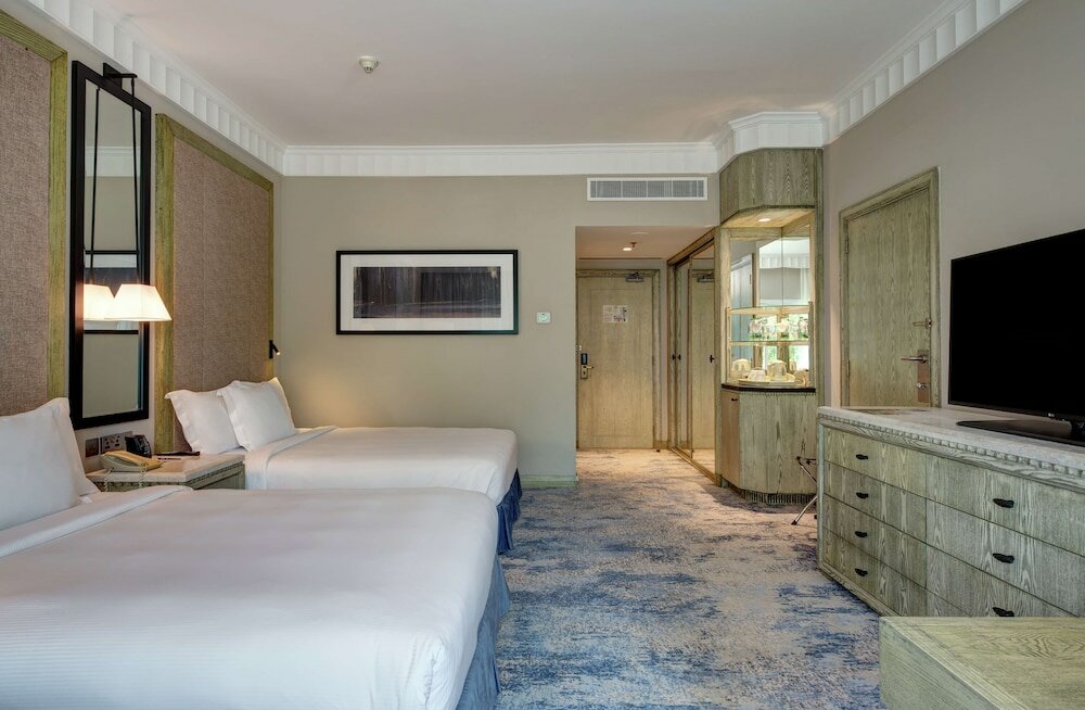 Superior Room, 2 Twin Beds, Mountain View