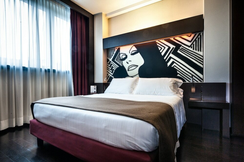 Classic Room, 1 Queen Bed