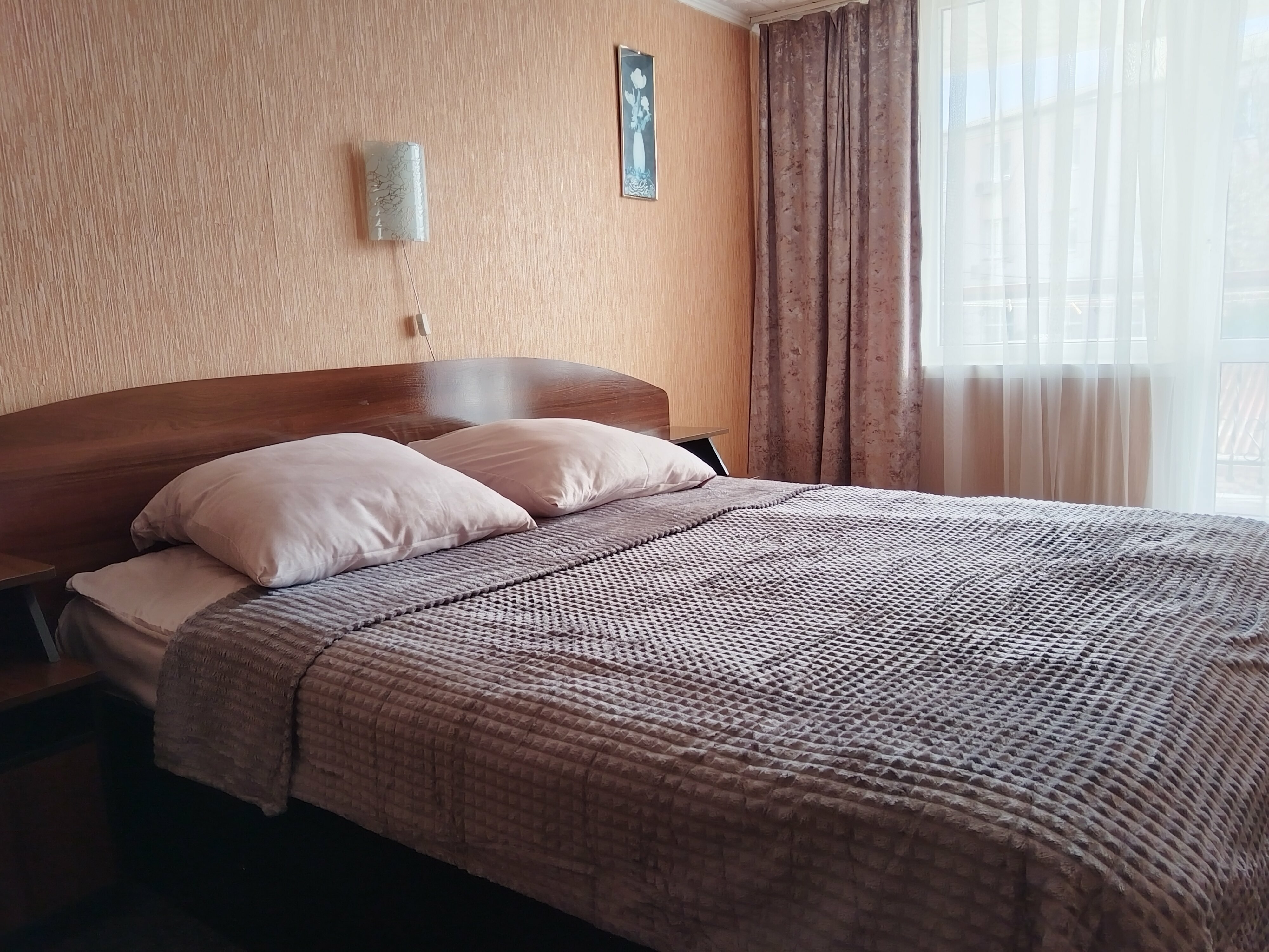 Семейный номер с балконом