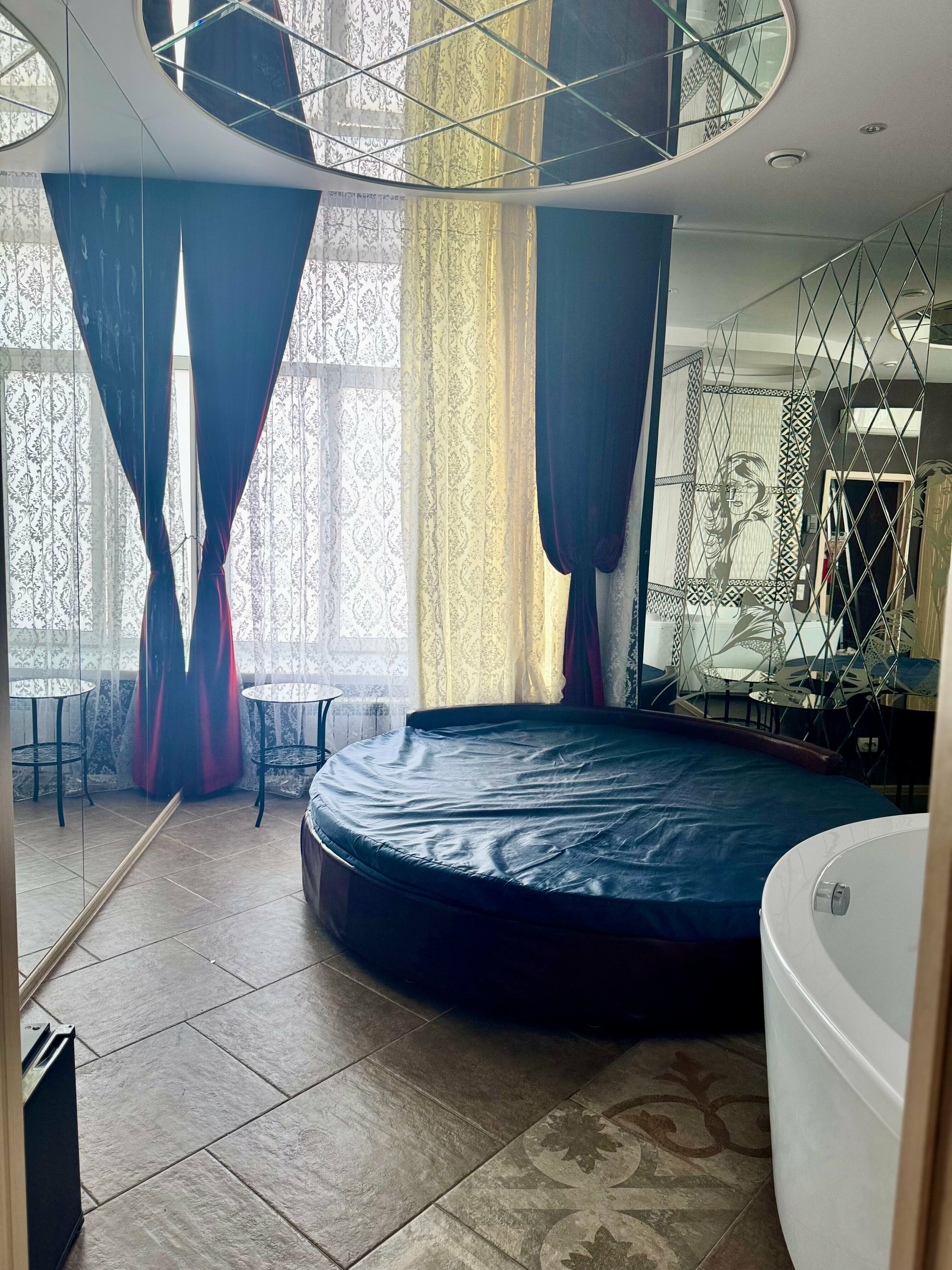 Большой двухместный номер с 1 кроватью