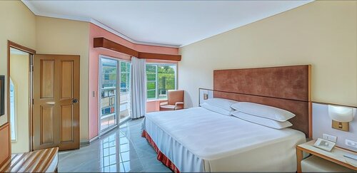 Superior Triple Room в Barcelo Solymar