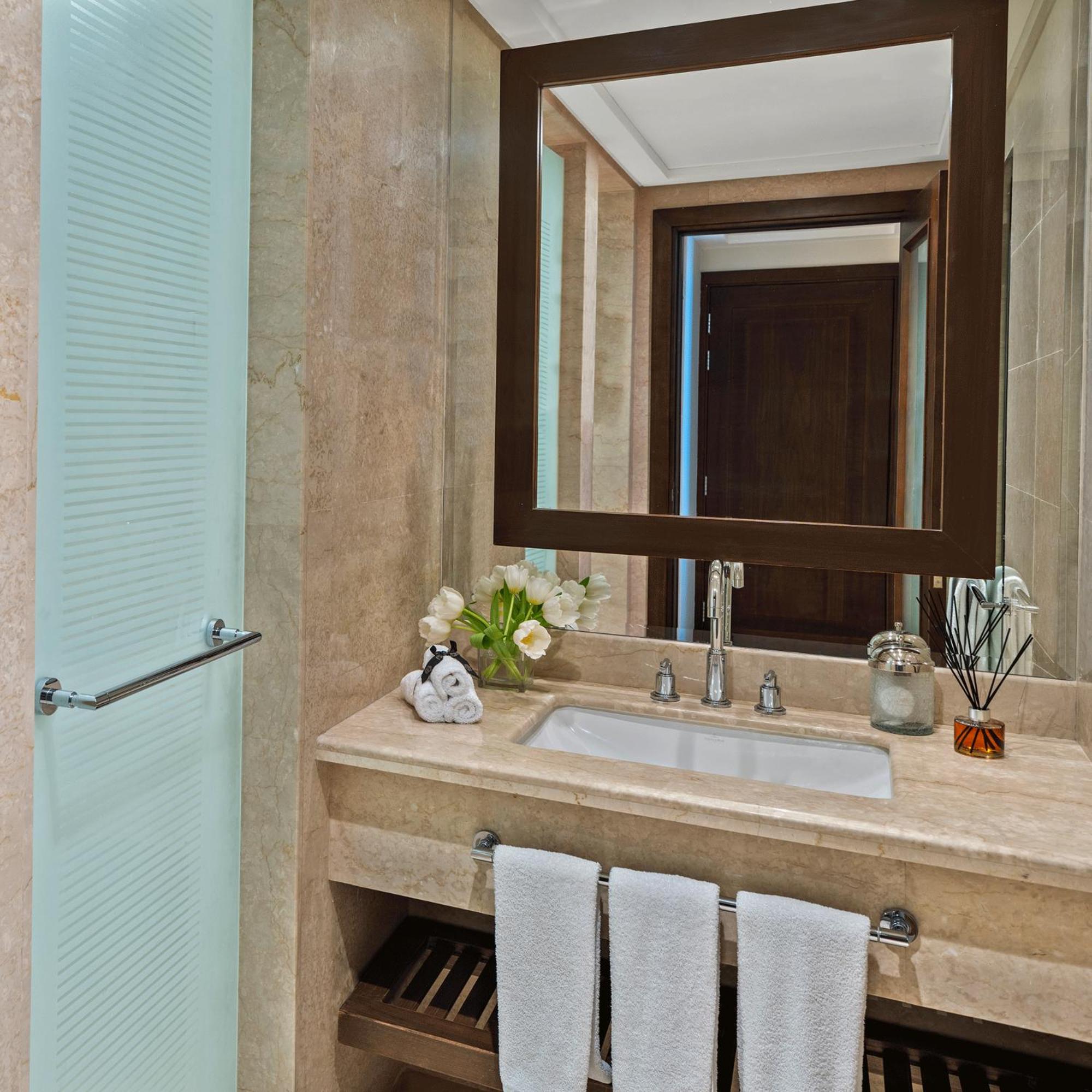 Fairmont Gold Two-Bedroom Suite Haram