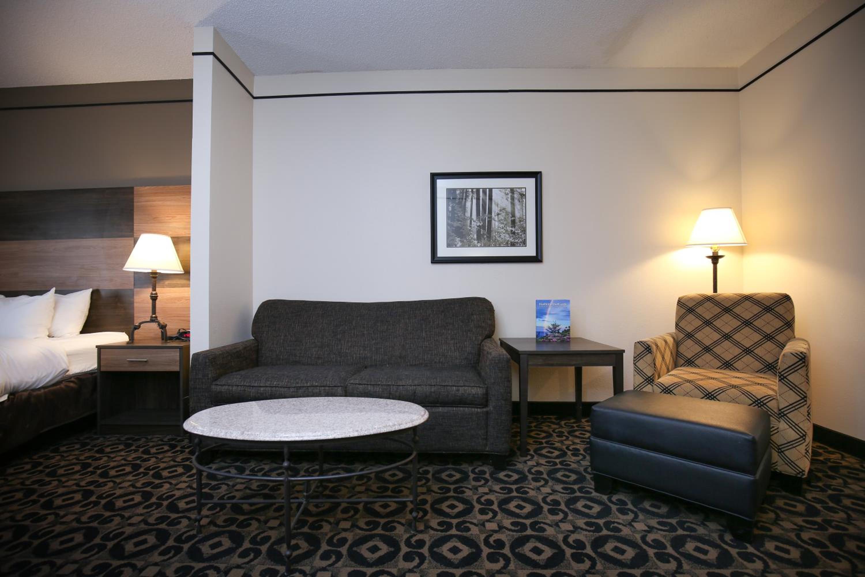 King Suite - Non Smoking