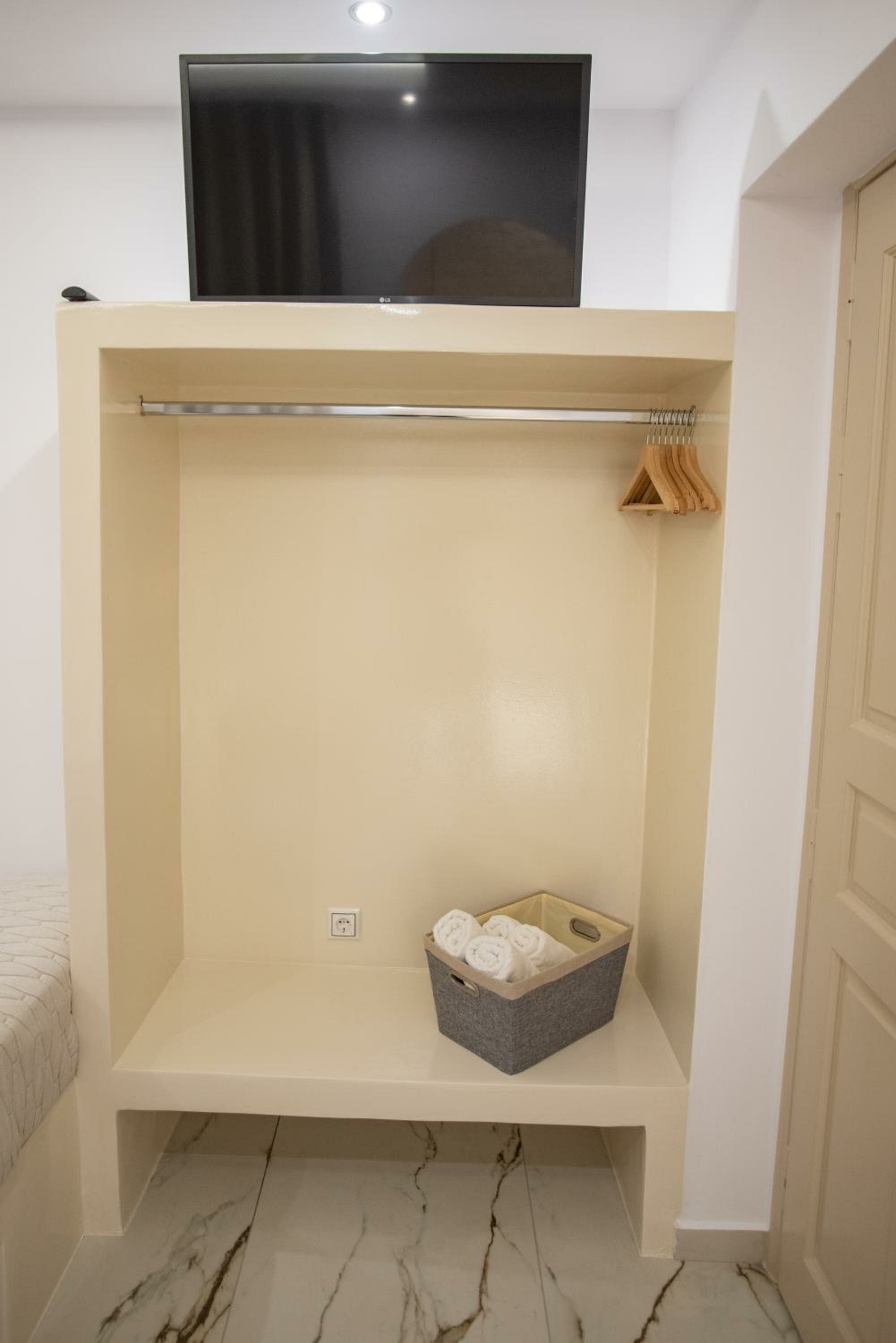 One-Bedroom Superior Apartment