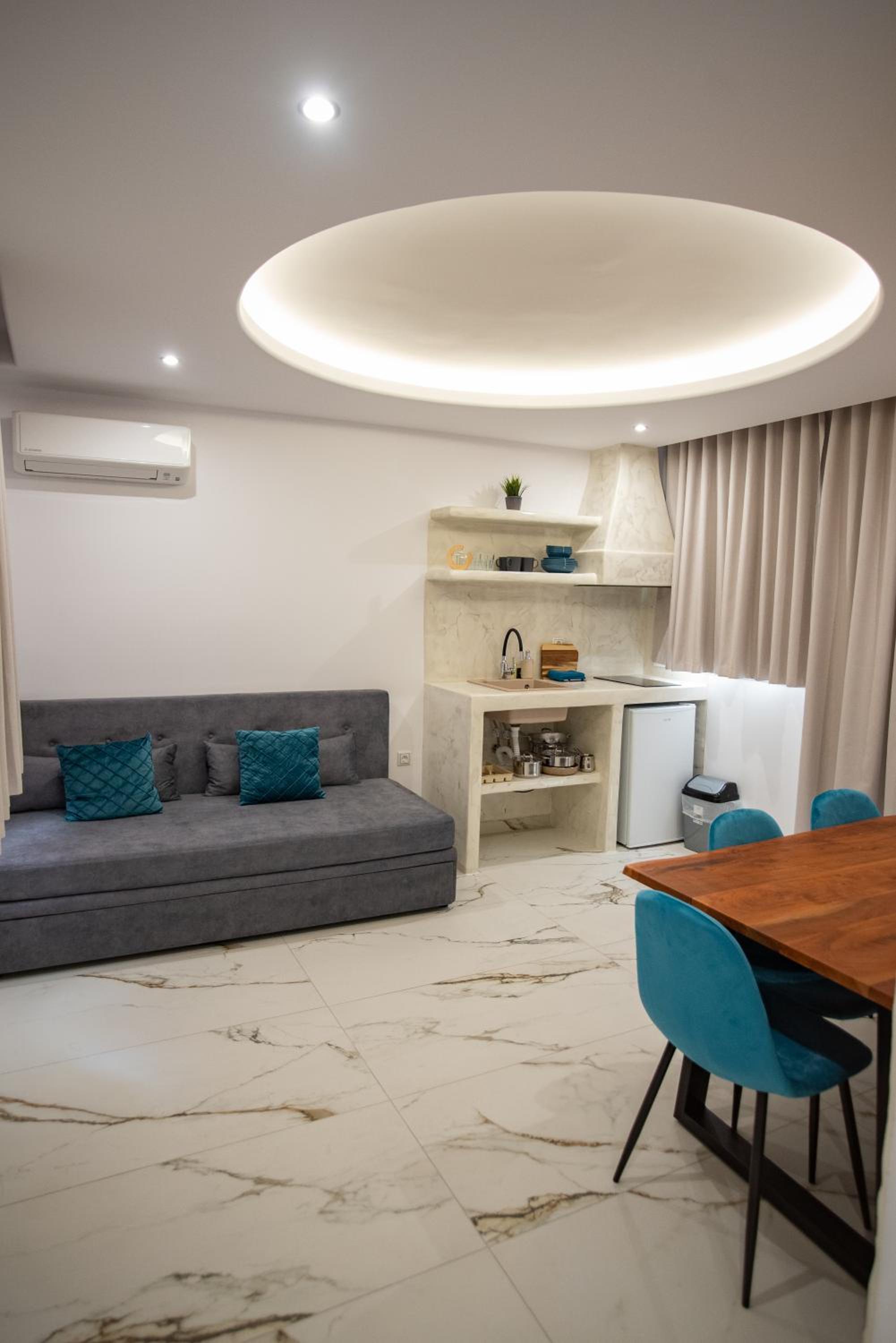 One-Bedroom Superior Apartment