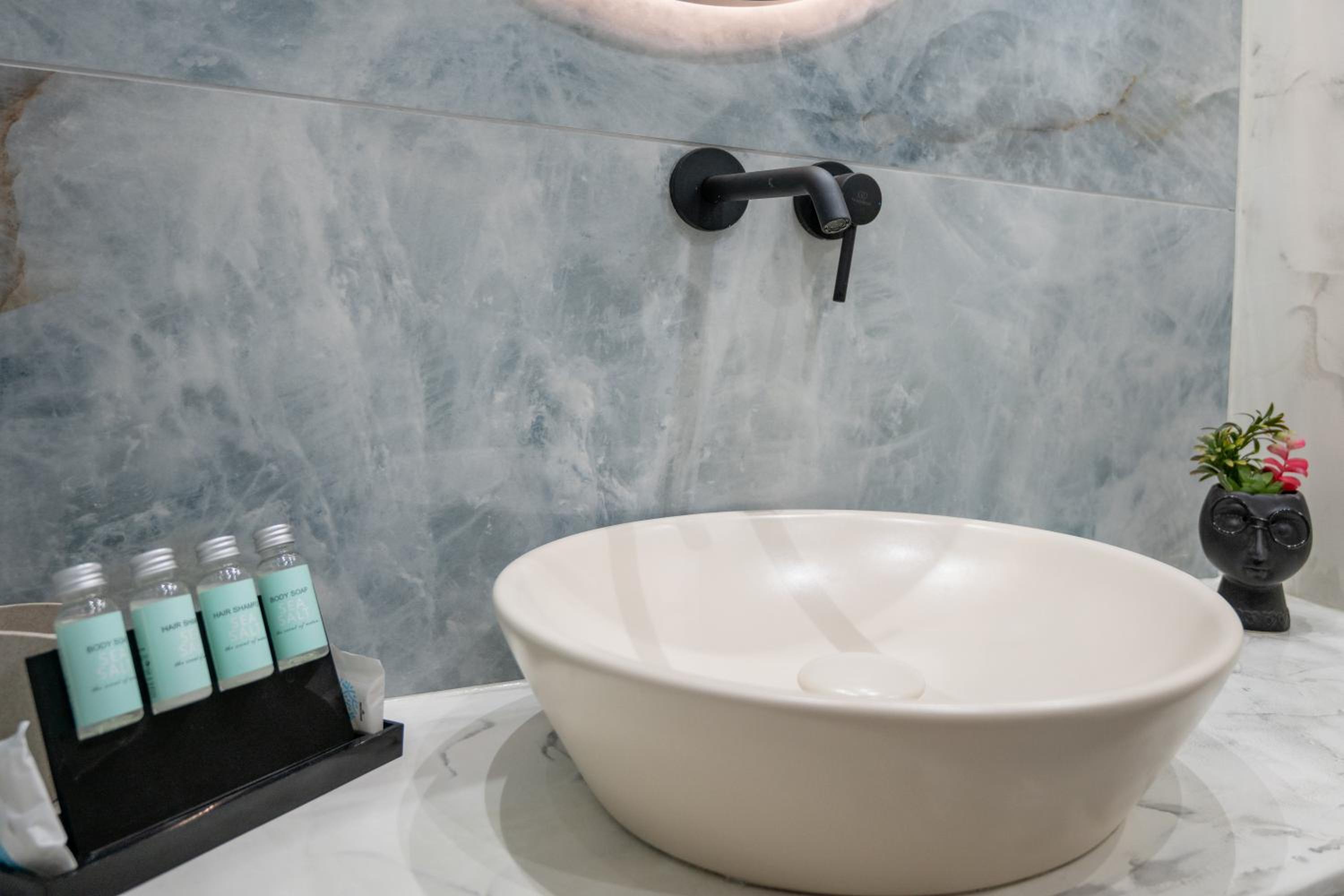 One-Bedroom Superior Apartment