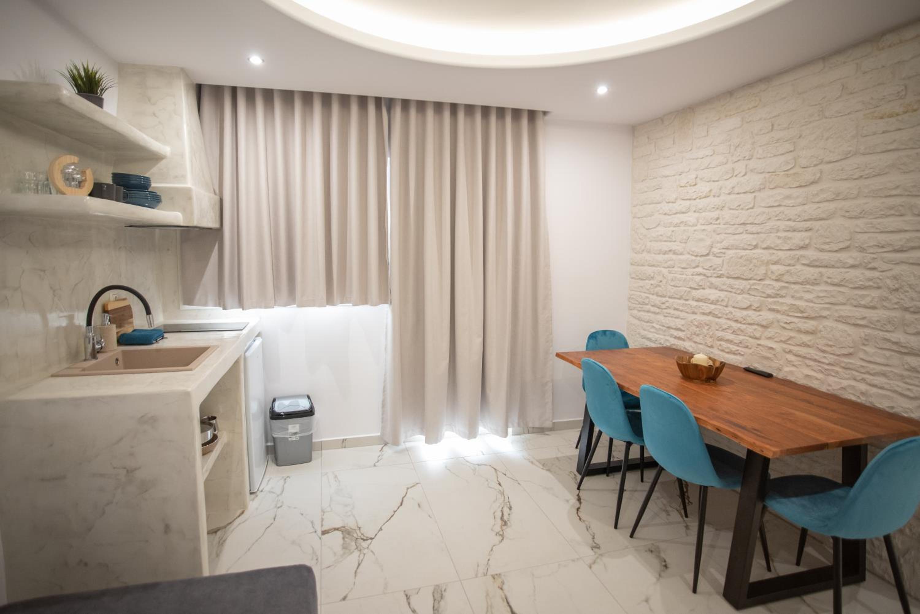 One-Bedroom Superior Apartment