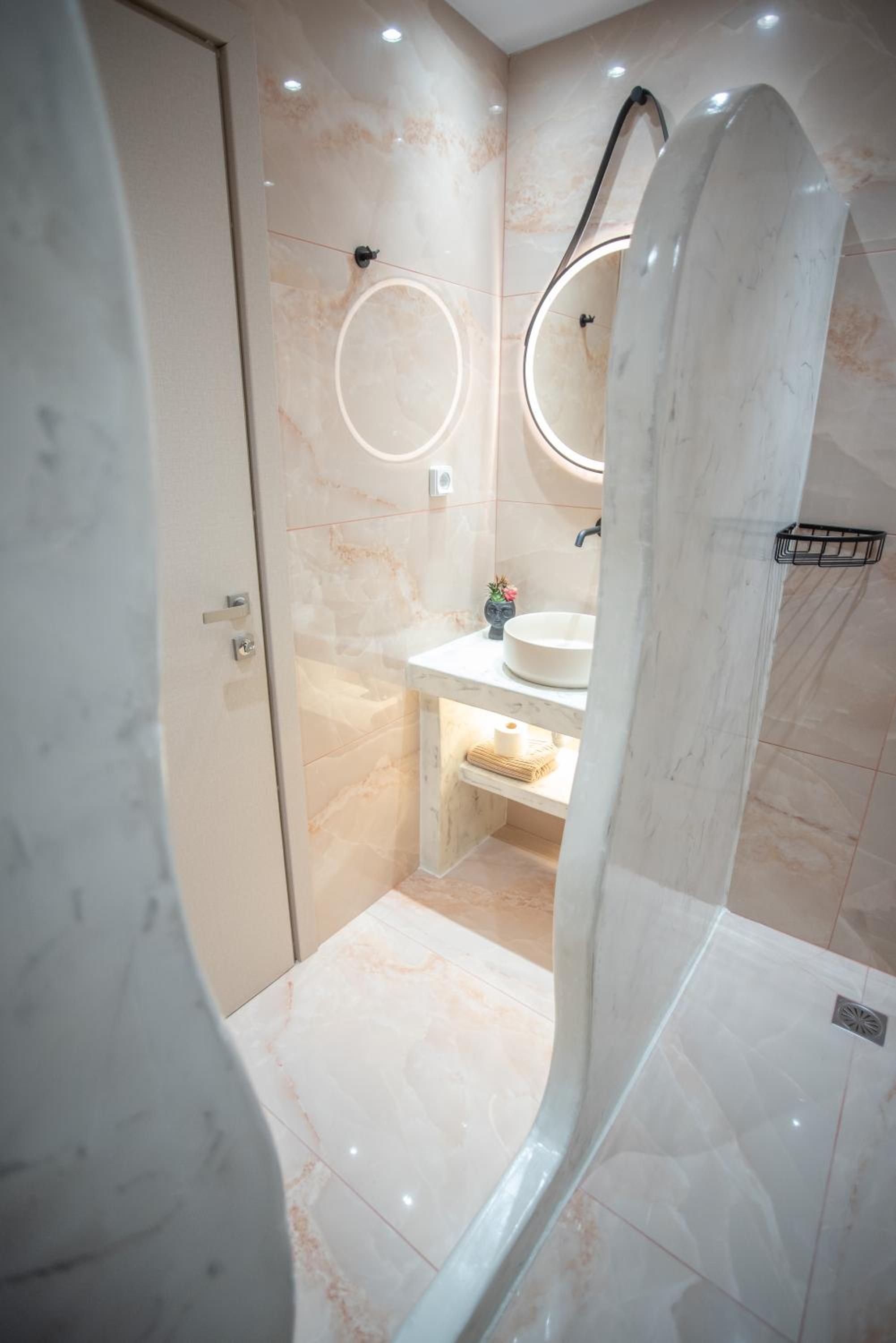 One-Bedroom Superior Apartment