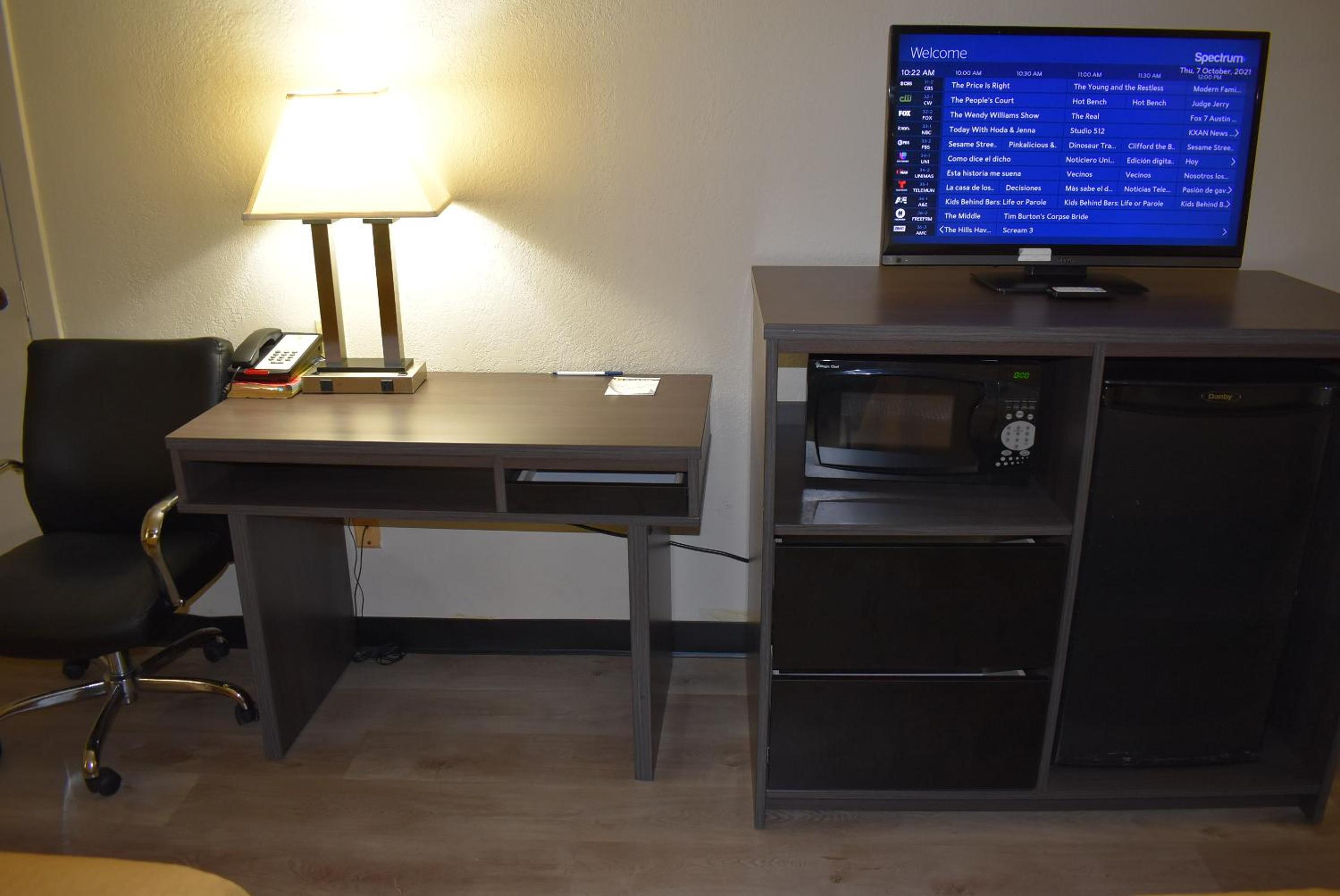 King Room - Non-Smoking