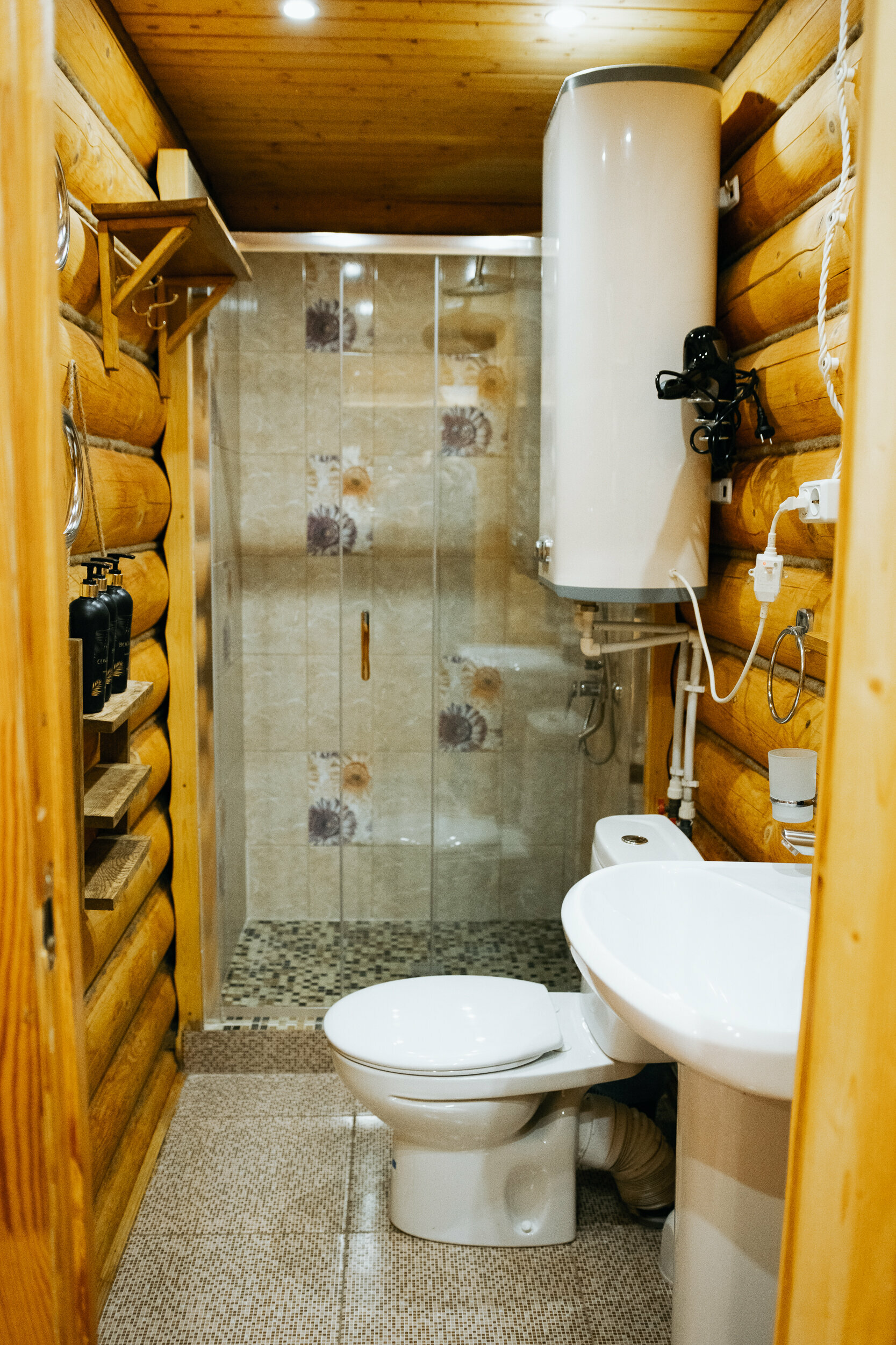 Одноэтажный дом с террасой