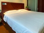 1.8M Double Bed Room в GreenTree Inn Beijing Changping Tiantongyuan East Taipingzhuang Road Express Hotel