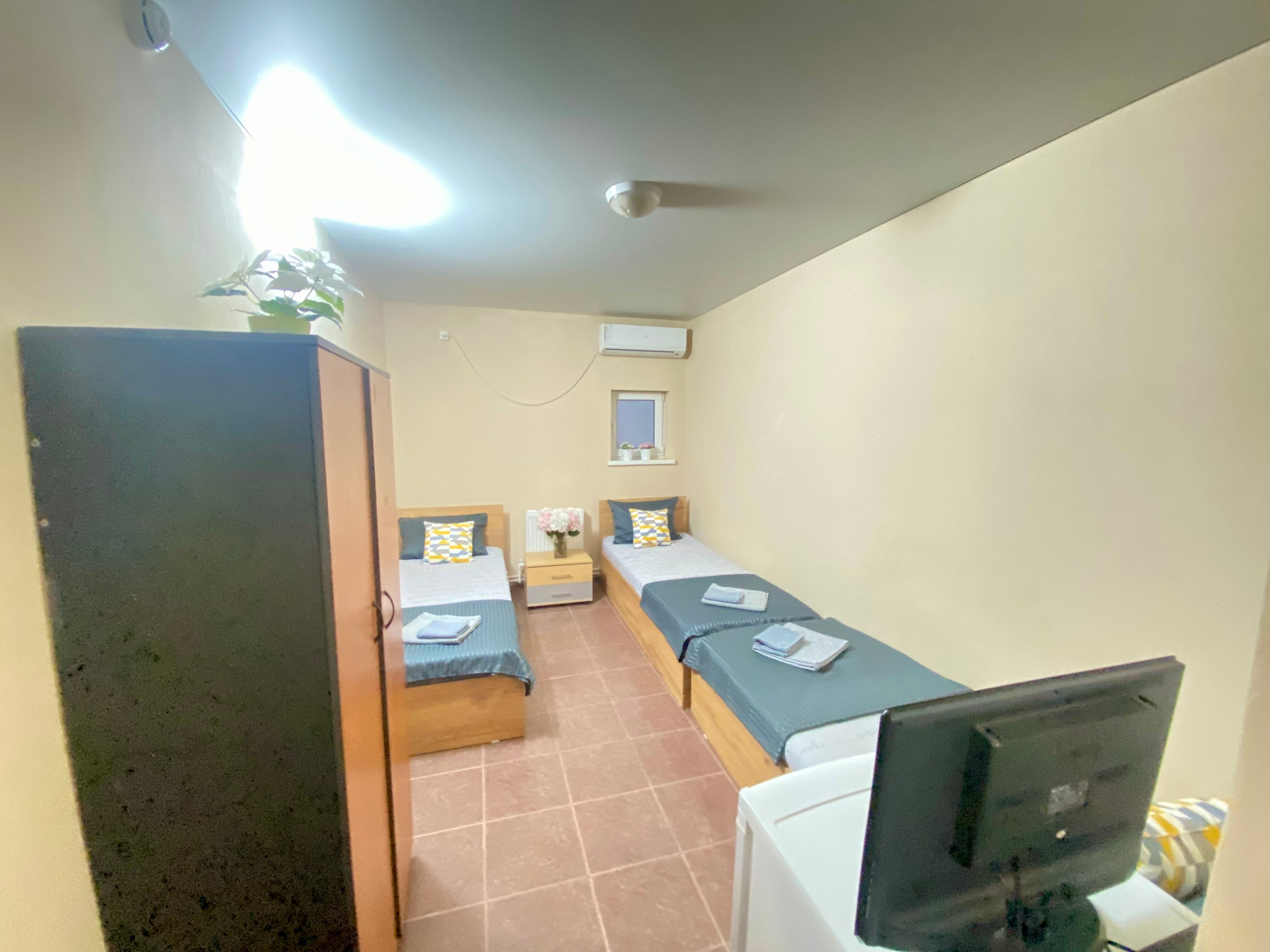 Трехместный номер Эконом