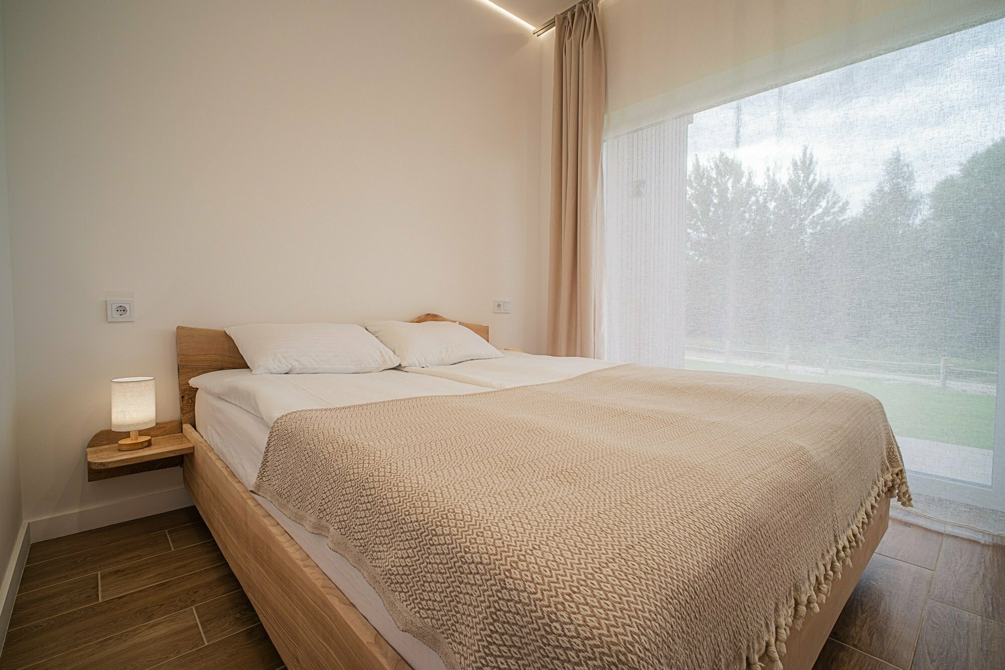 Дом с видом на лес