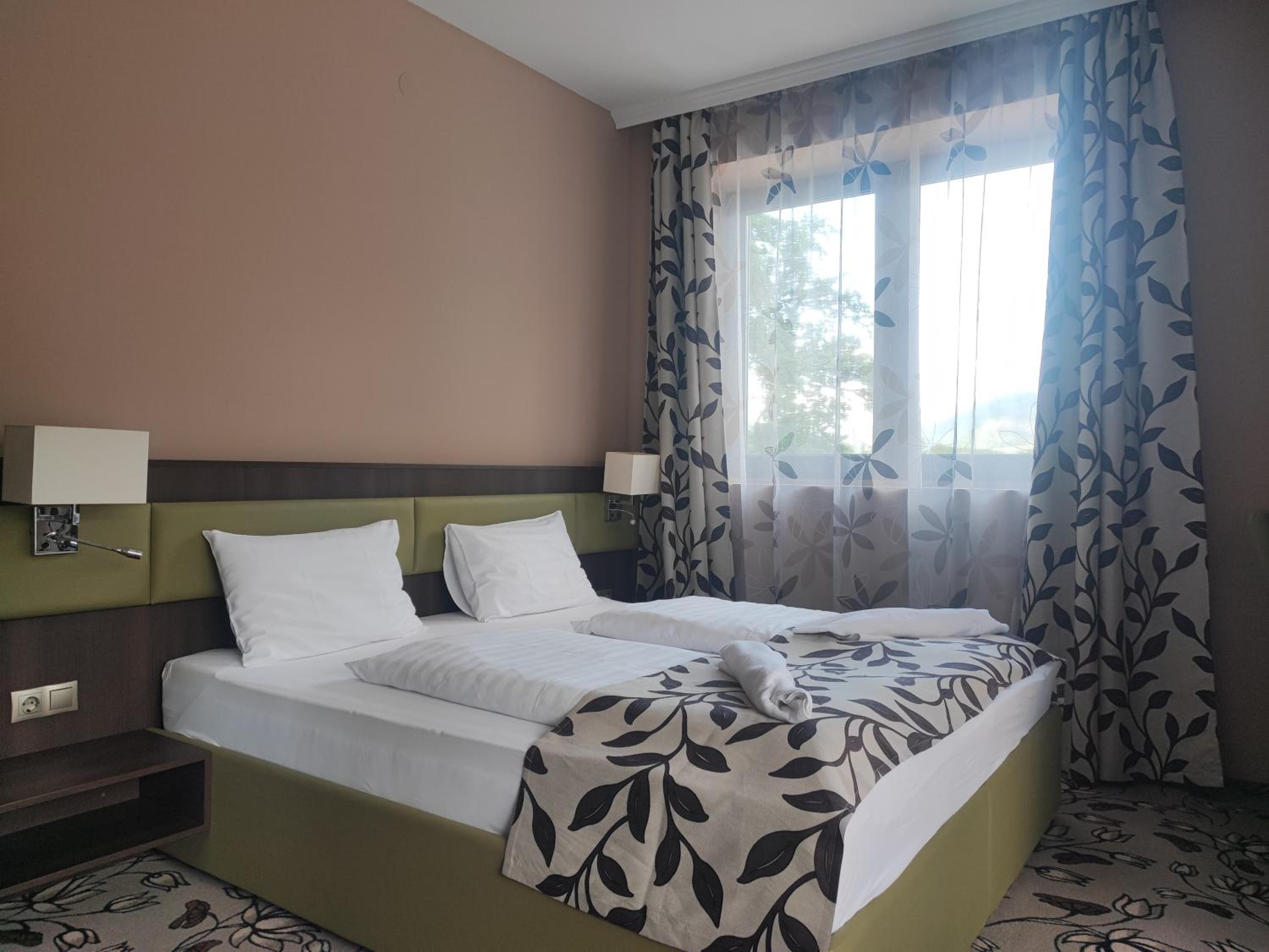 Quadruple Room with Terrace