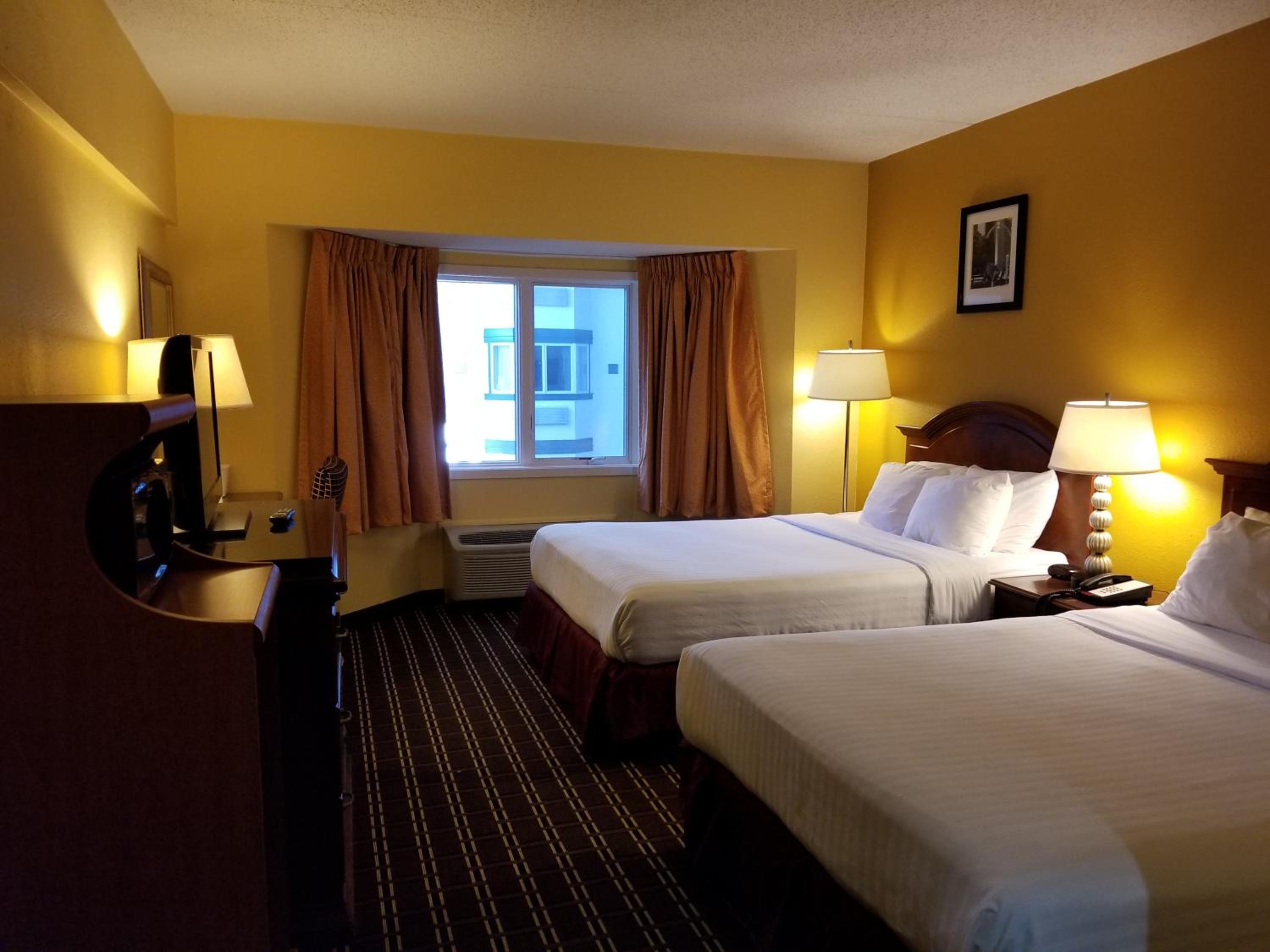 Deluxe Double or Twin Room