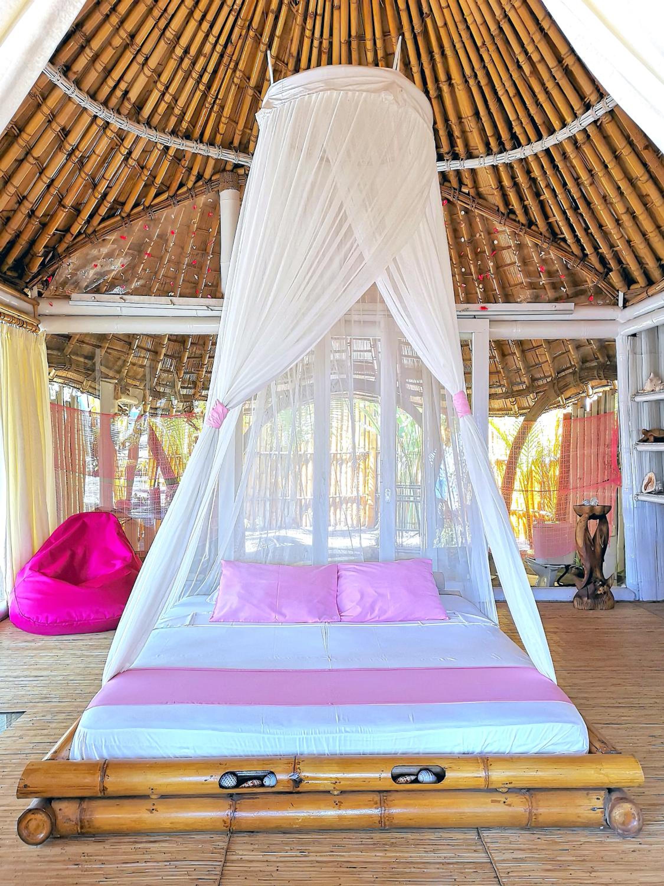 Bungalow - Beach Front