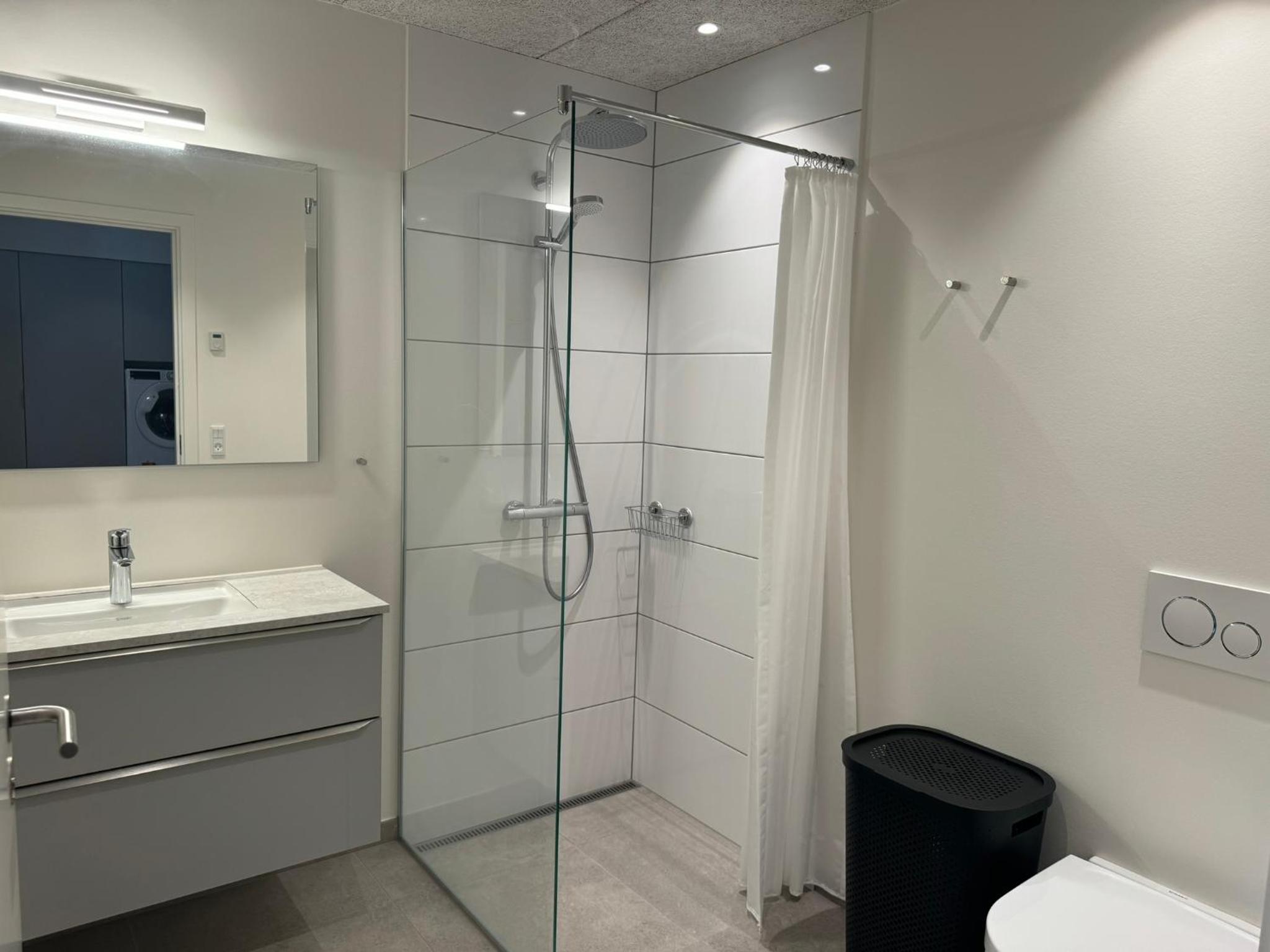 Two-Bedroom Deluxe Apartment with Harbor View