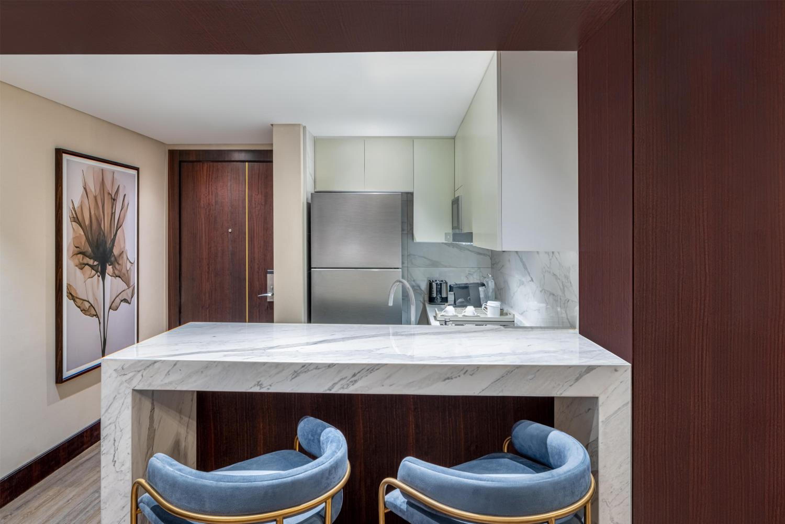 One-Bedroom Deluxe Residential Suite