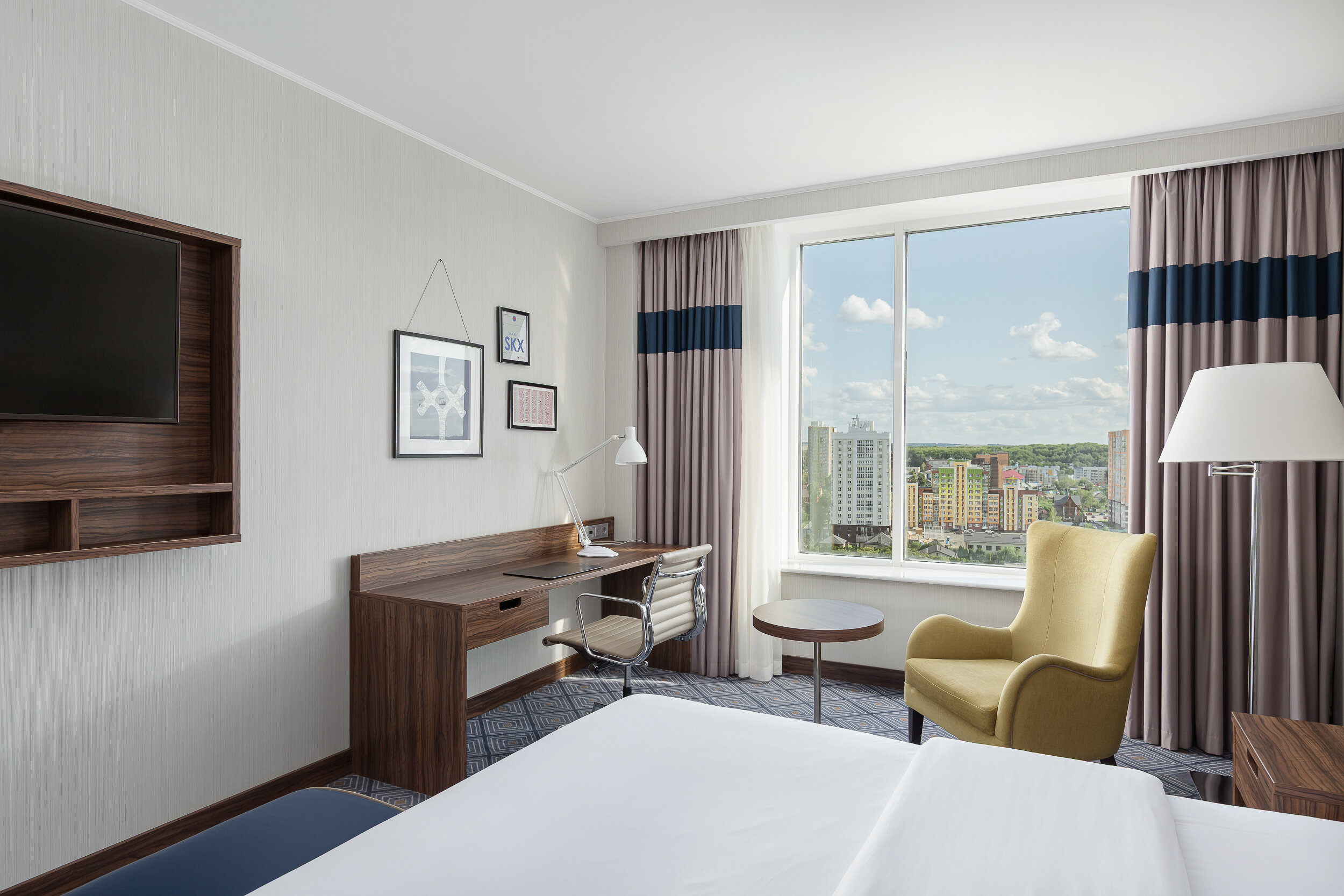 Супериор с двумя односпальными кроватями с видом на реку