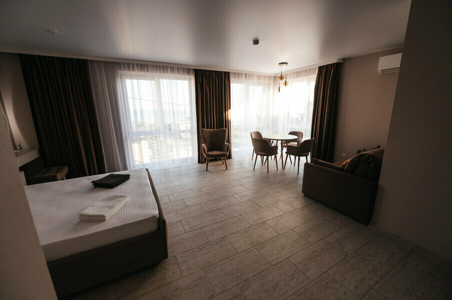 Семейный "ЛЮКС" с панорамным видом на море №14