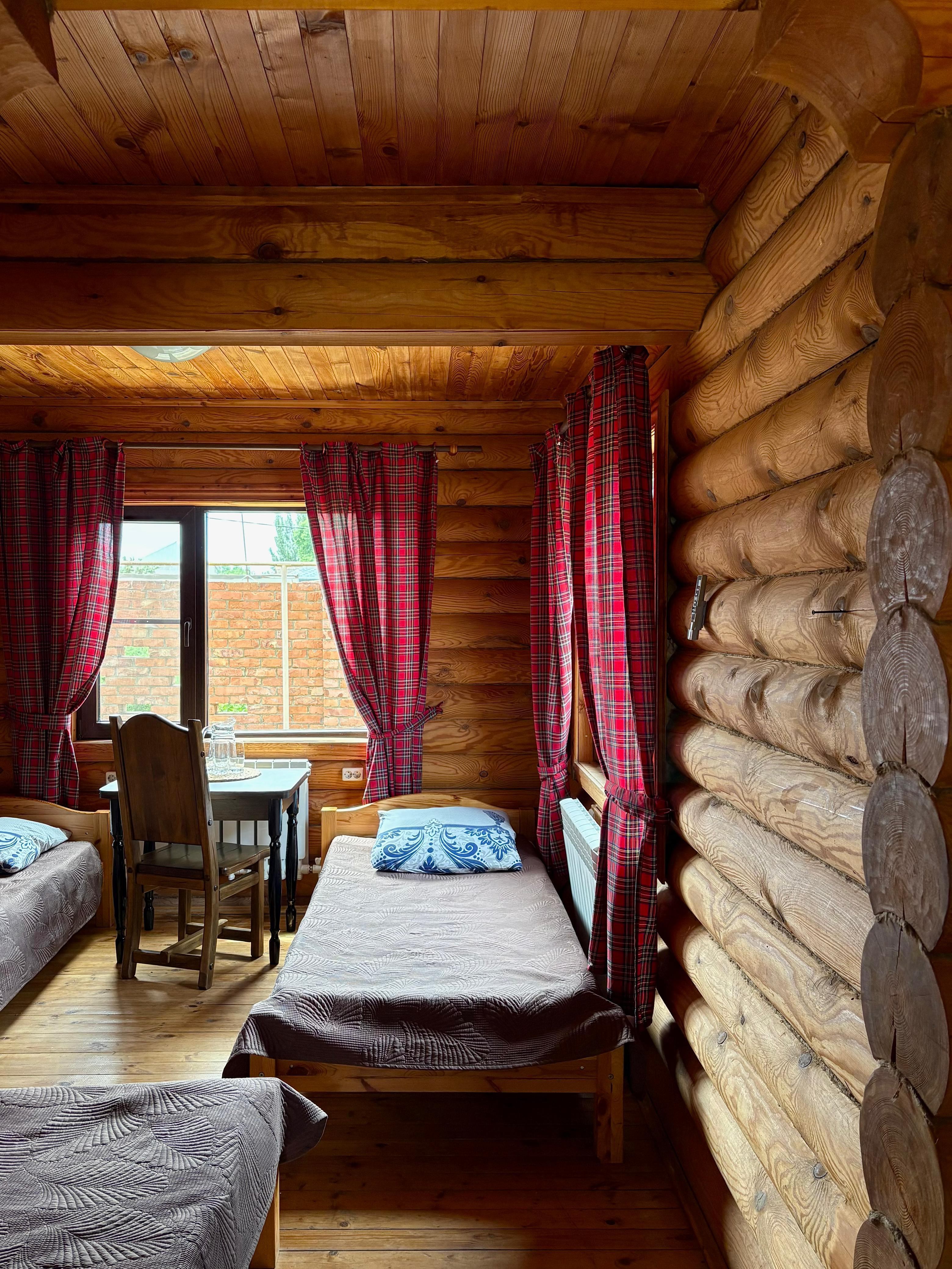 Трехместный номер Делюкс