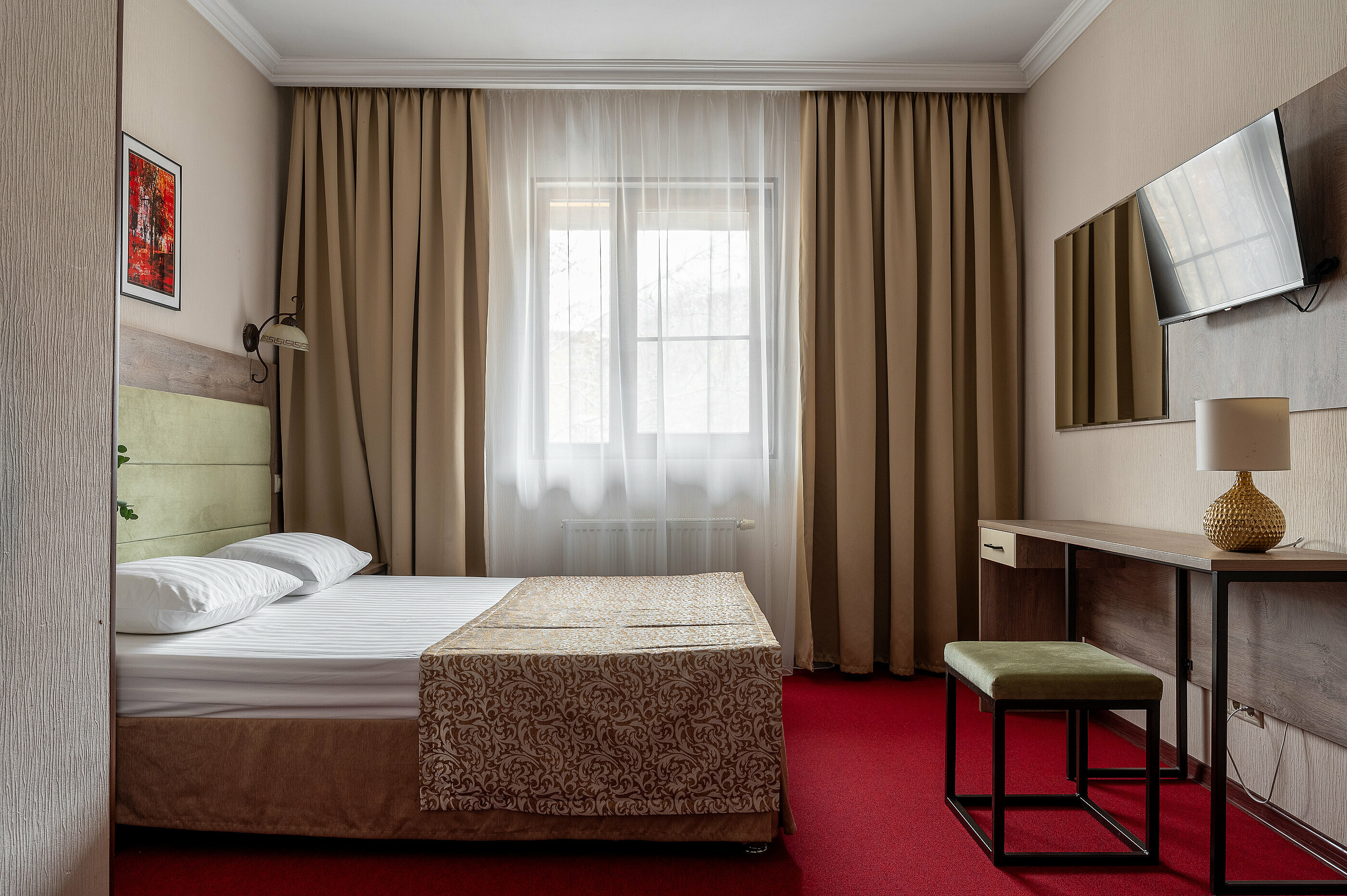 Полулюкс Делюкс