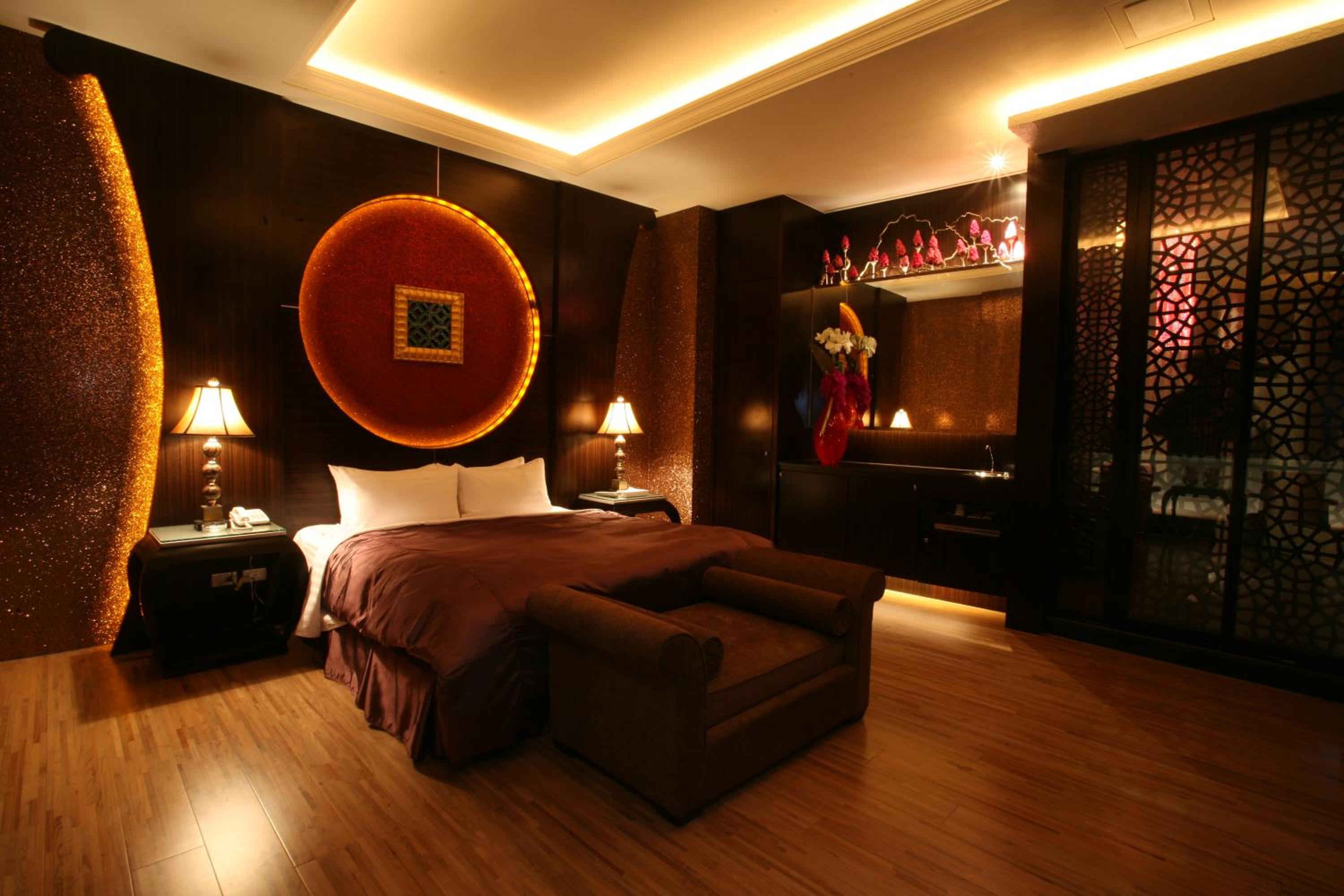 Standard Double Room with Spa Bath