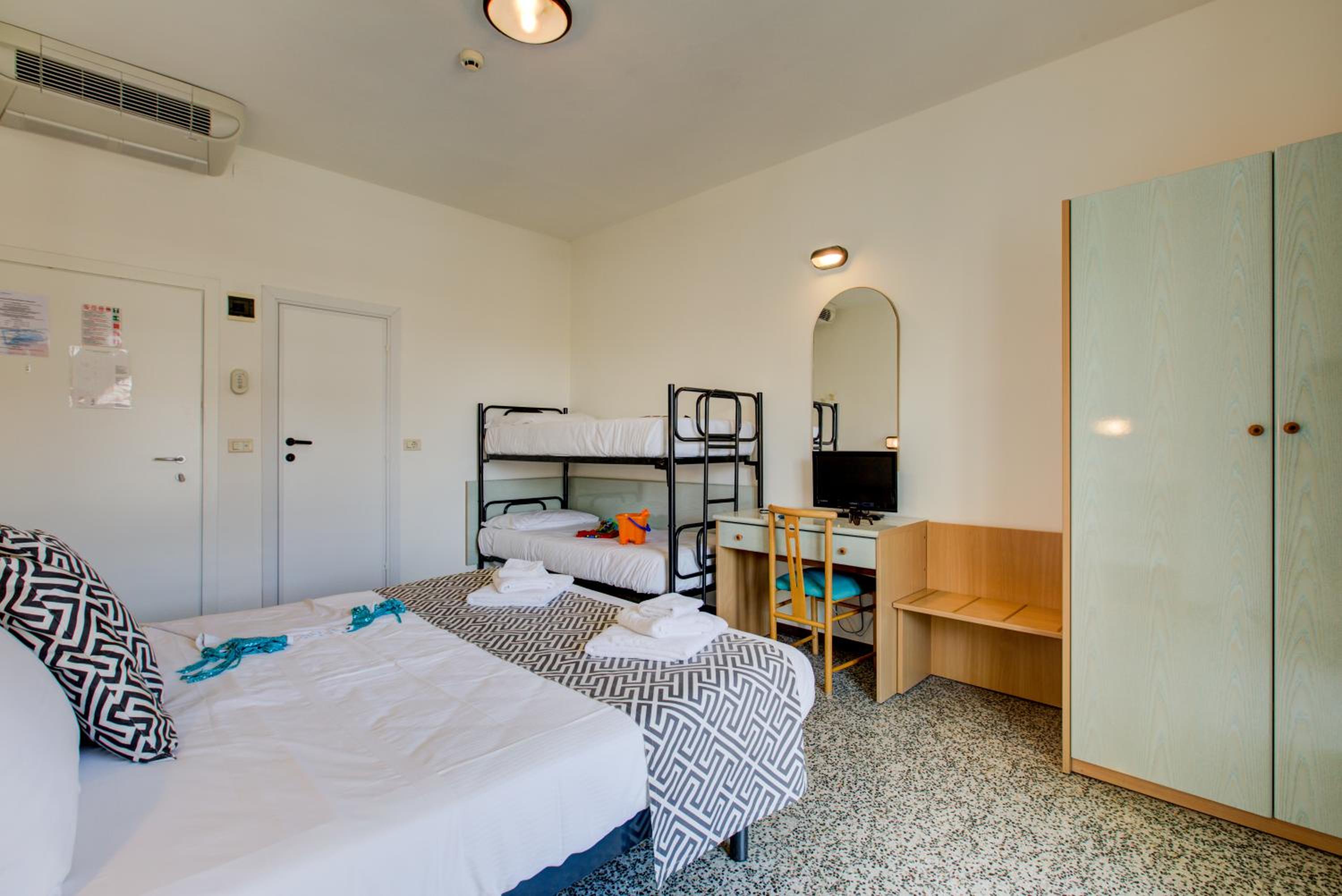 Quadruple Room with Balcony