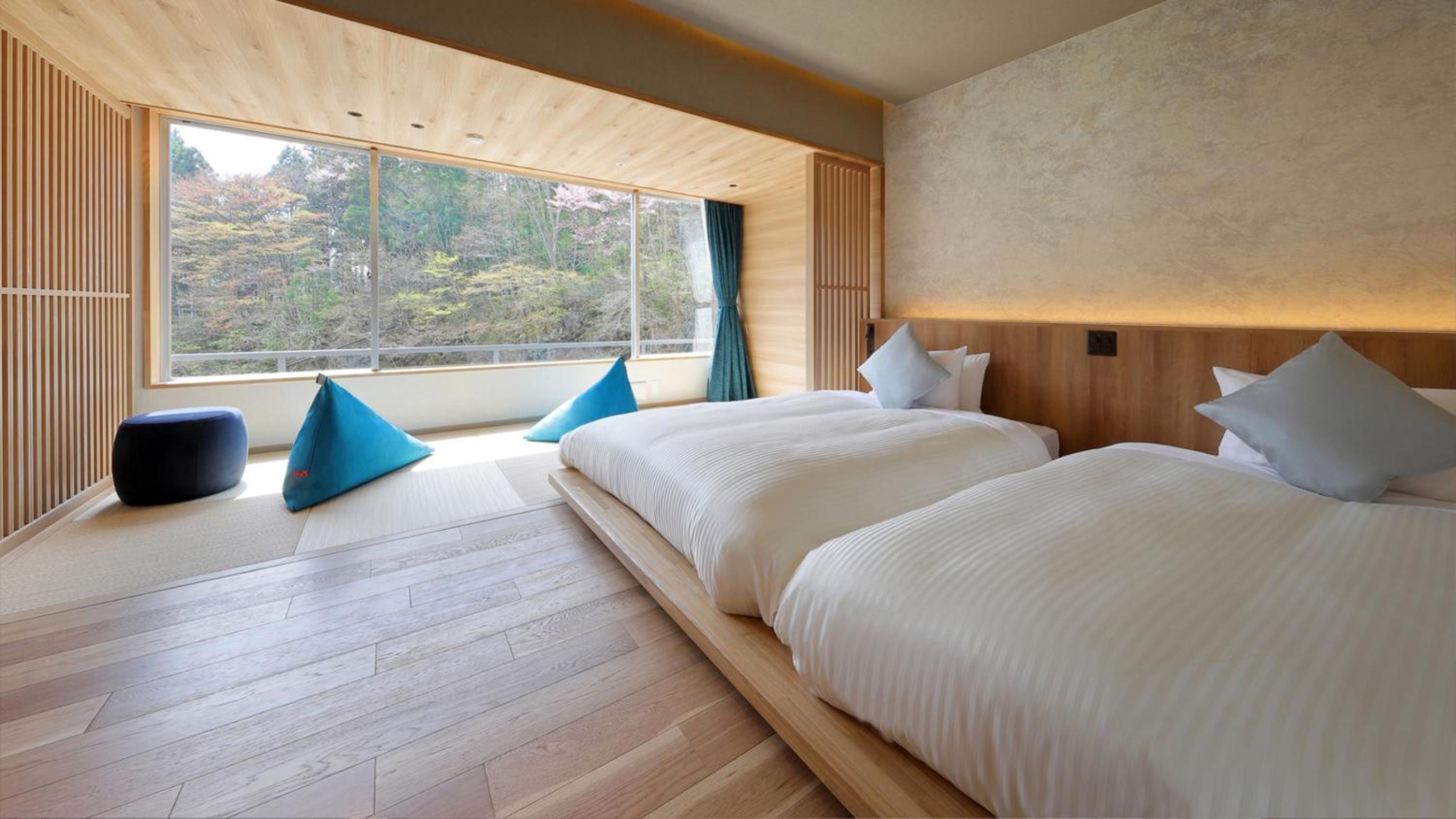 Suite Room with River View