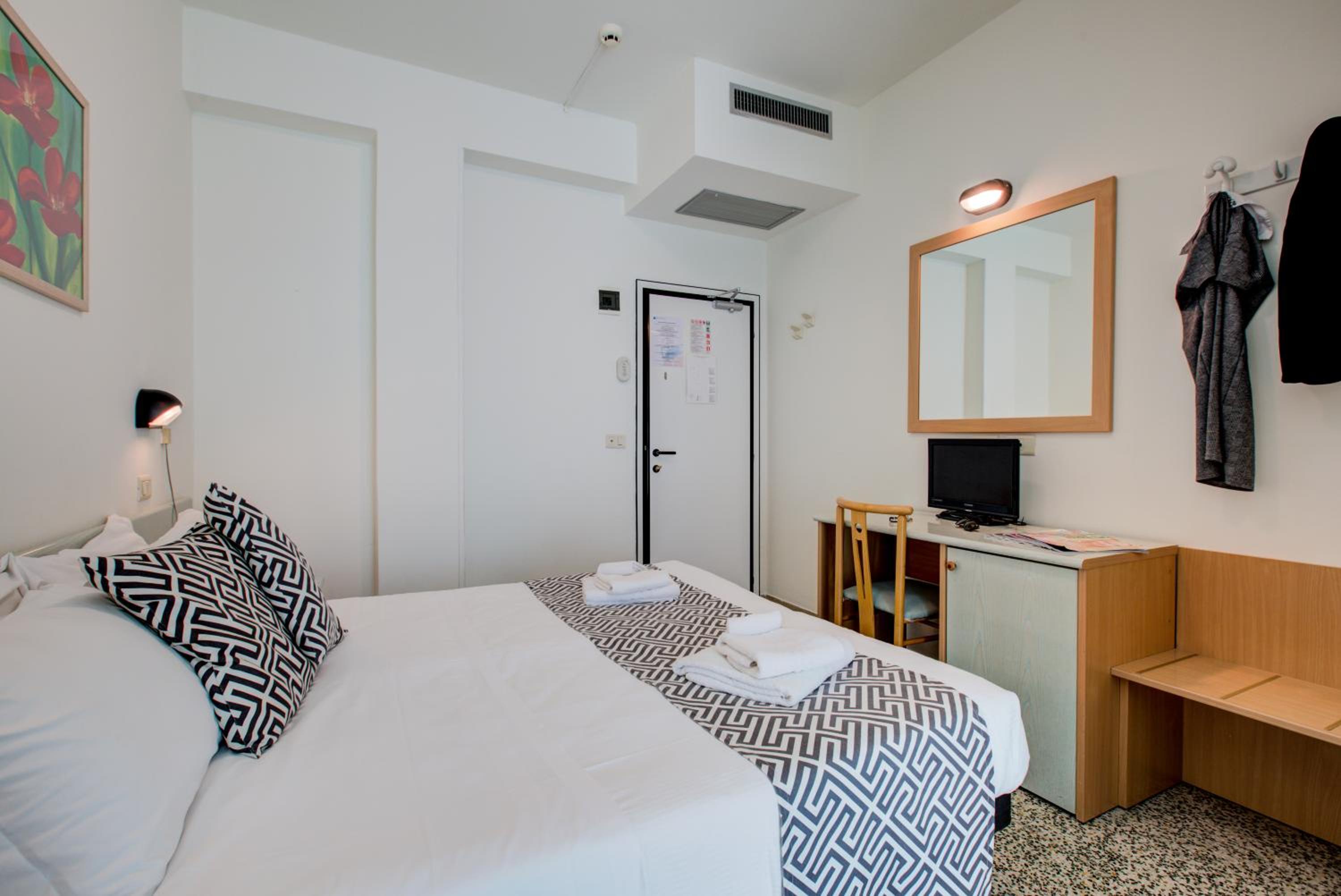 Double or Twin Room with Balcony