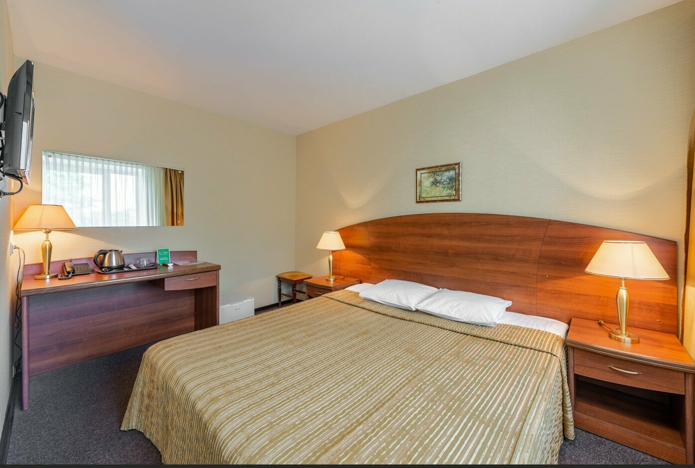 Номер Комфорт с двуспальной кроватью