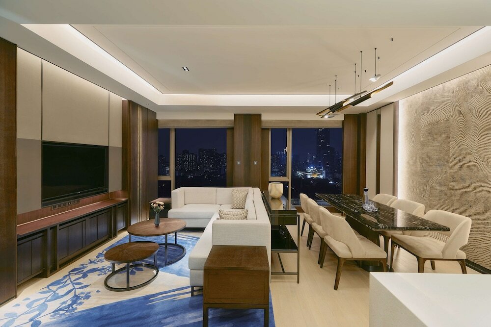 Suite (Grand Deluxe 2 Bedrooms)