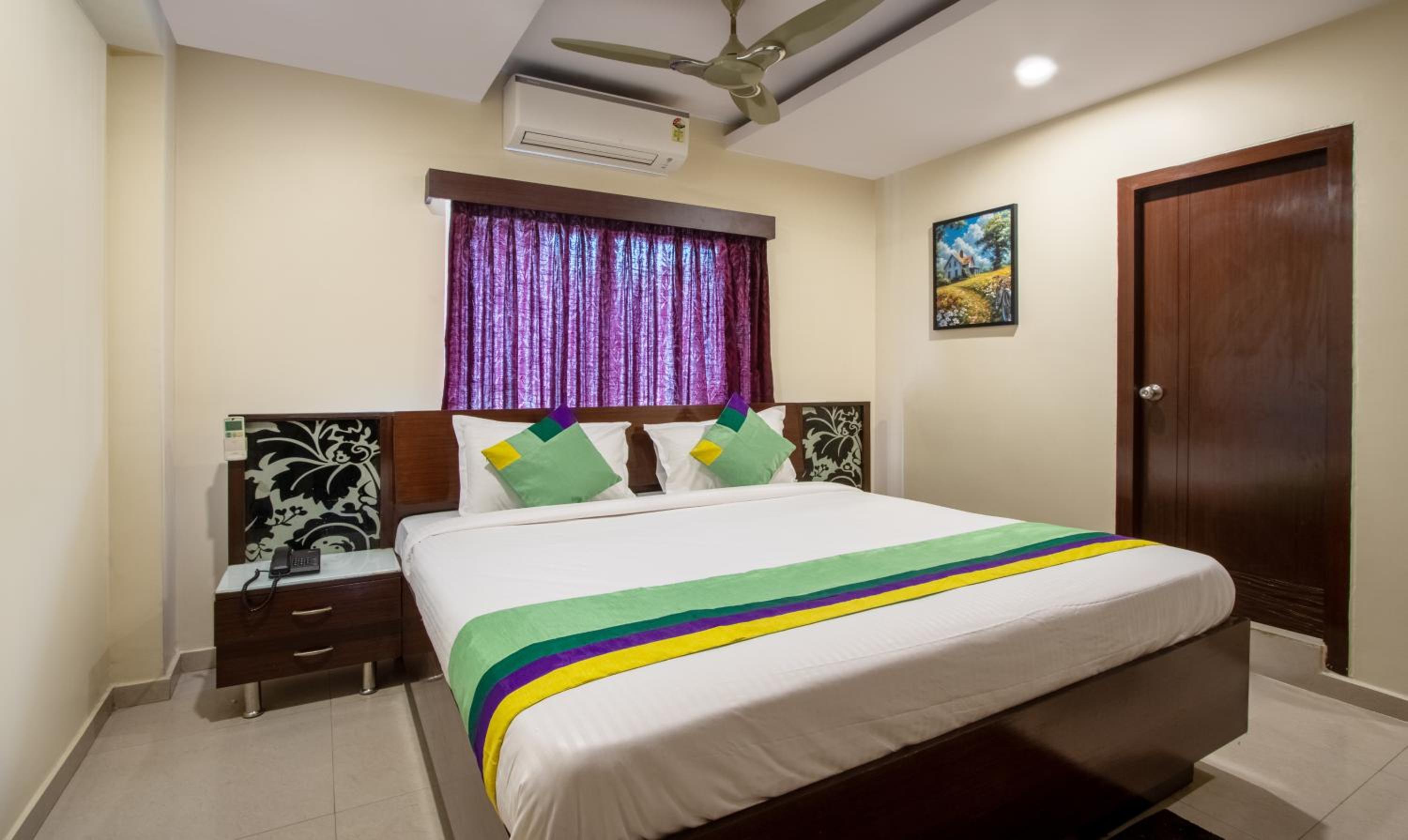 Standard Room With King Bed