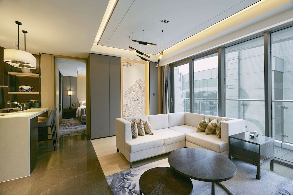 Suite (Grand Deluxe 1 Bedroom)