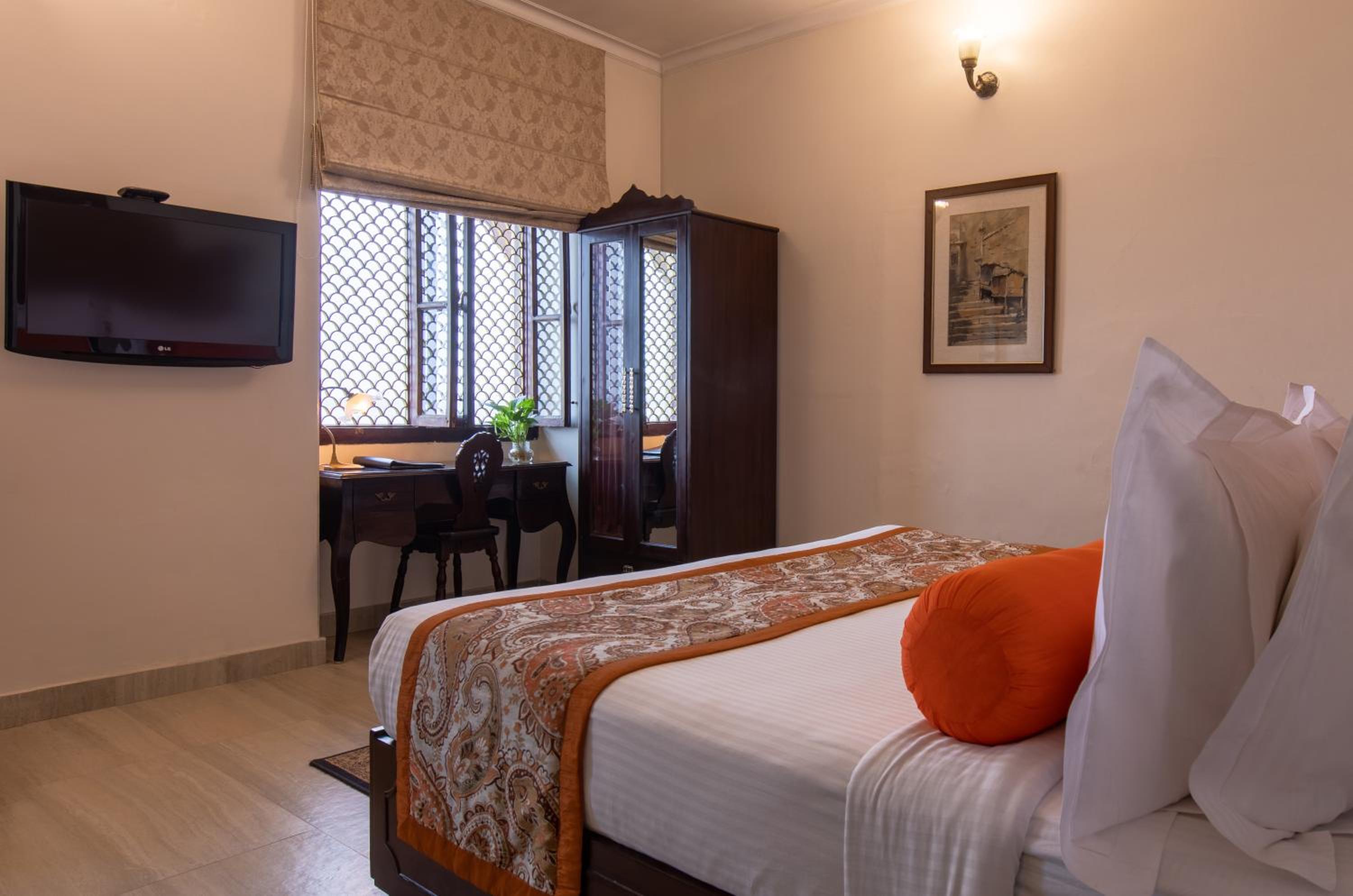 Ganges View Room with Hi-Tea and two finger snacks